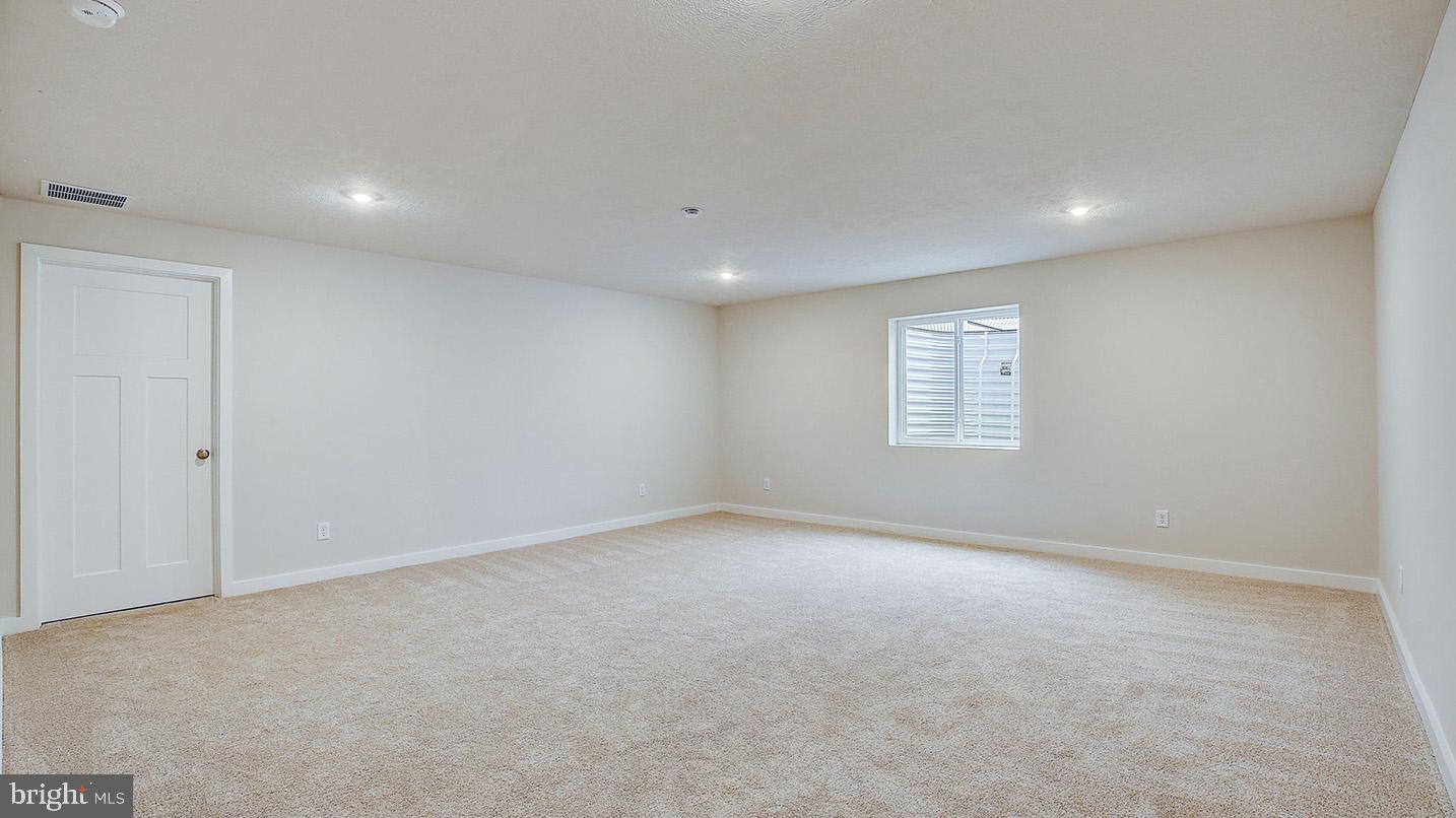 WEST HEMPFIELD - Residential