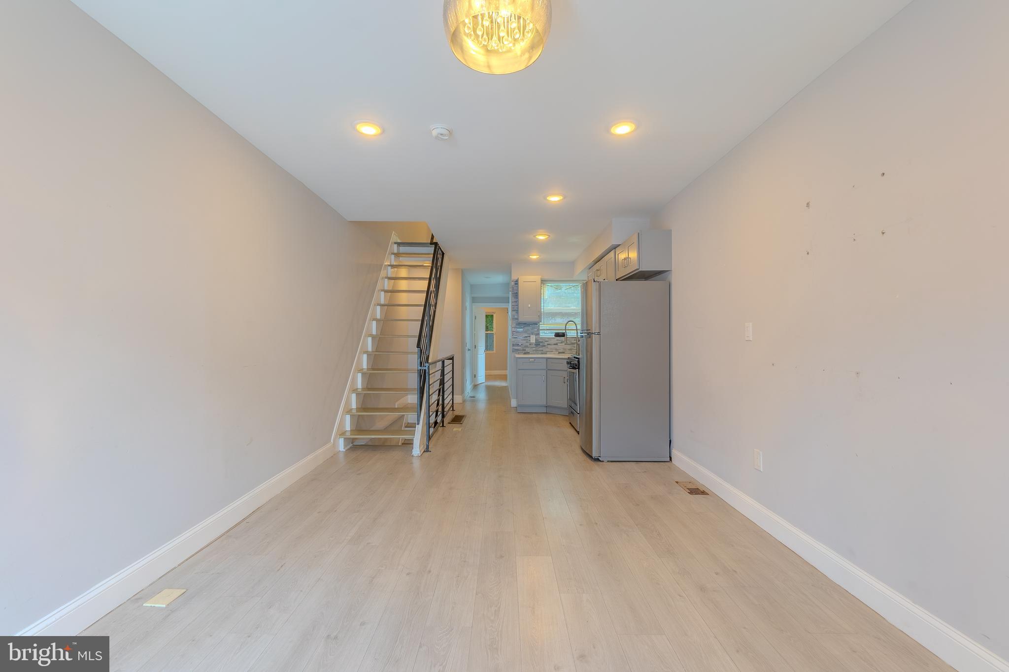 WEST KENSINGTON - Residential