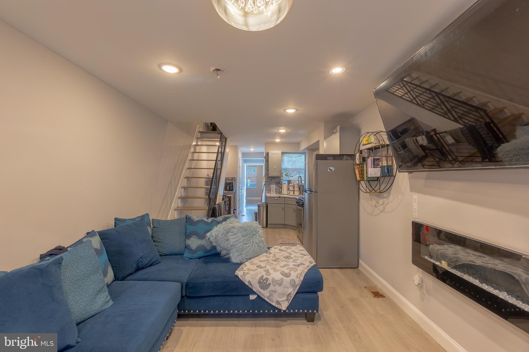 WEST KENSINGTON - Residential