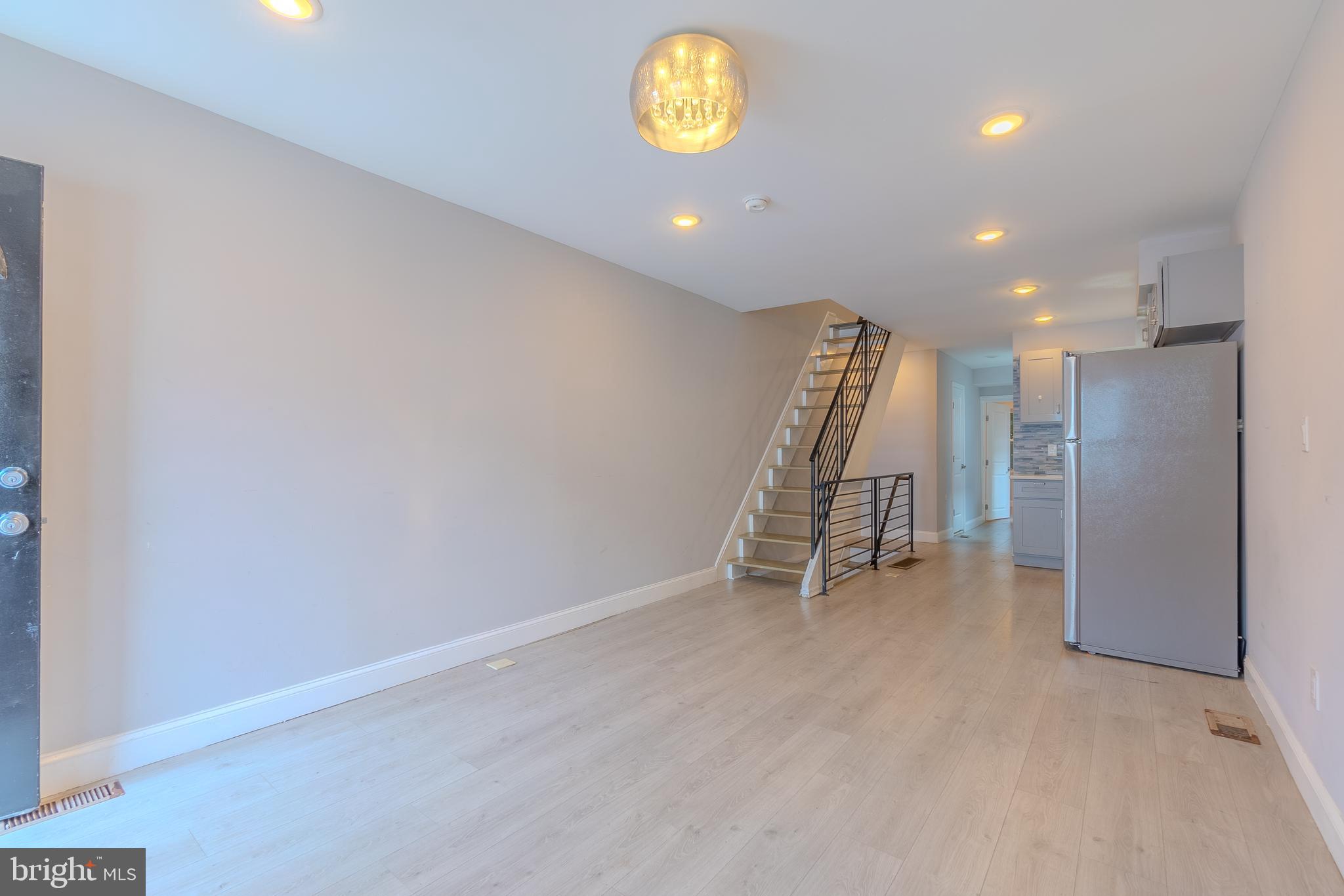 WEST KENSINGTON - Residential