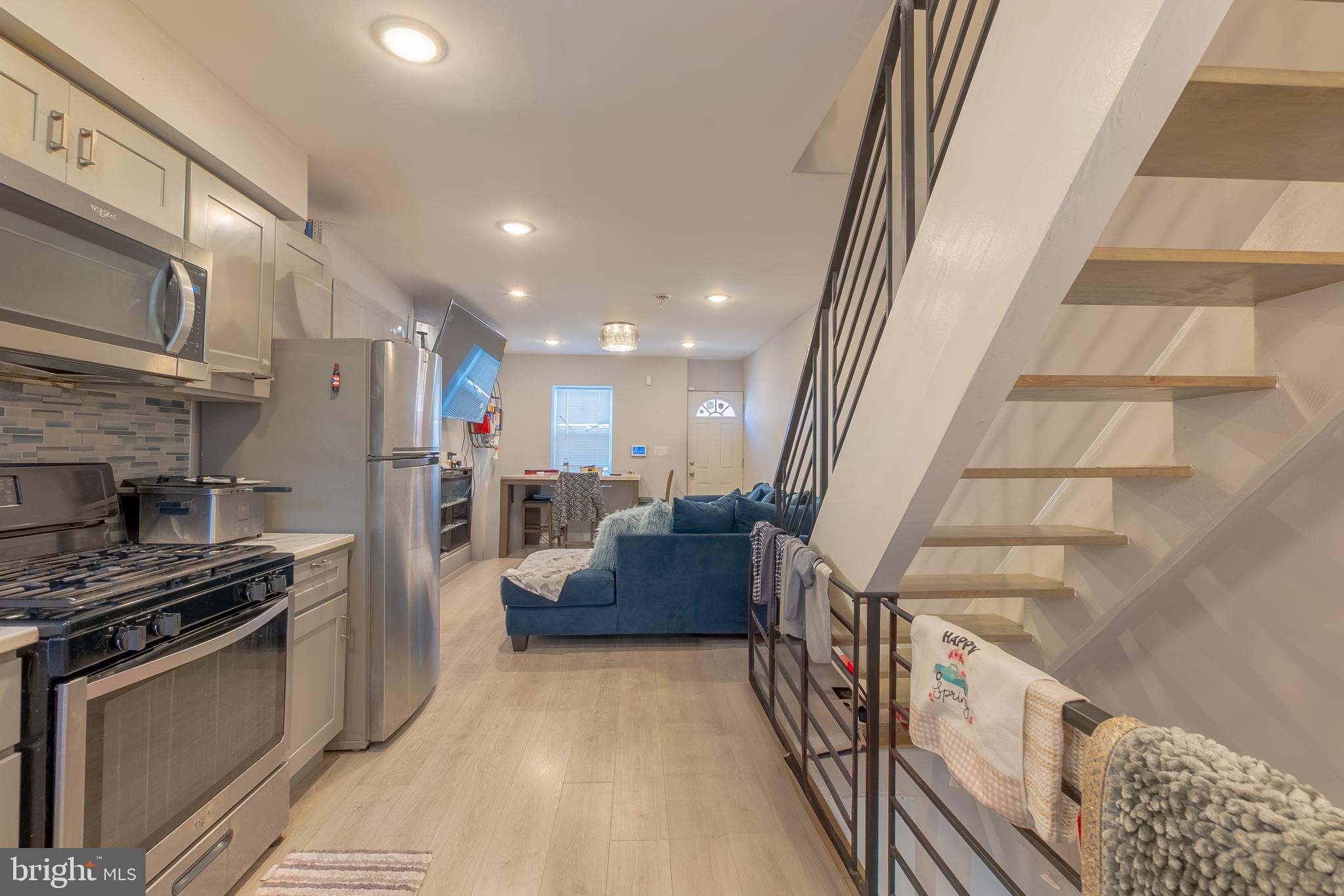 WEST KENSINGTON - Residential