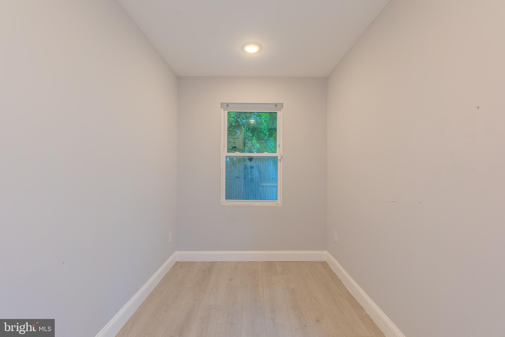 WEST KENSINGTON - Residential