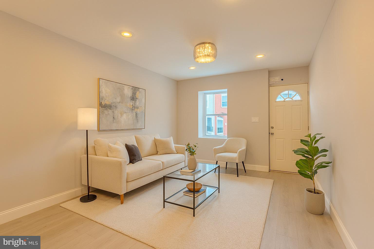 WEST KENSINGTON - Residential