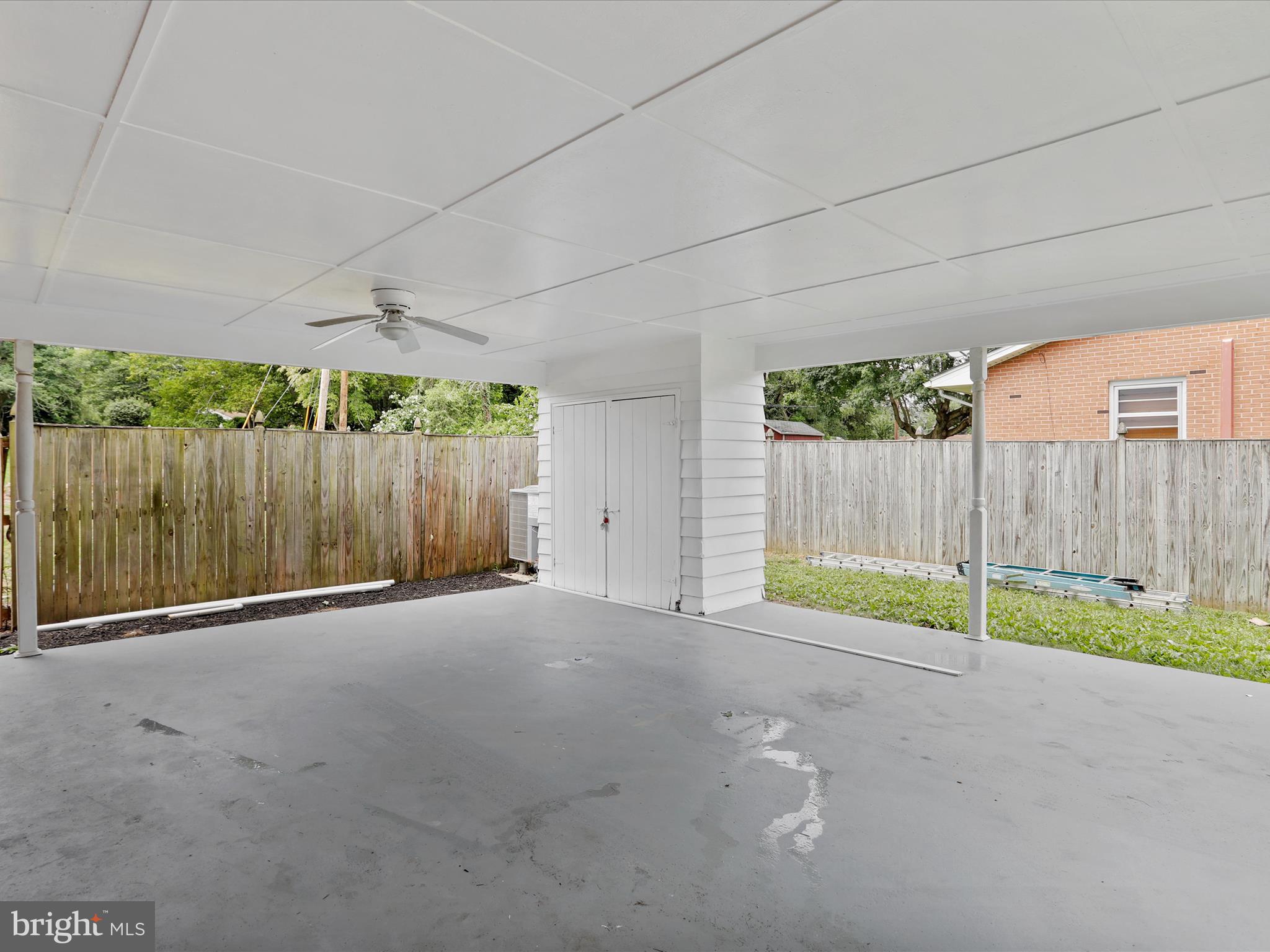 FOUNTAIN HEAD - Residential