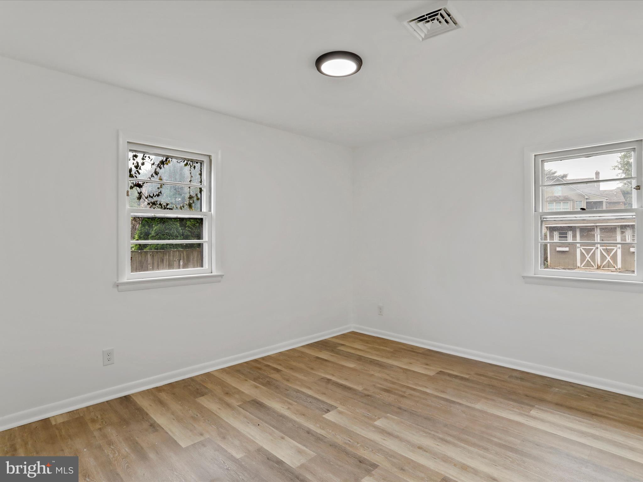 FOUNTAIN HEAD - Residential