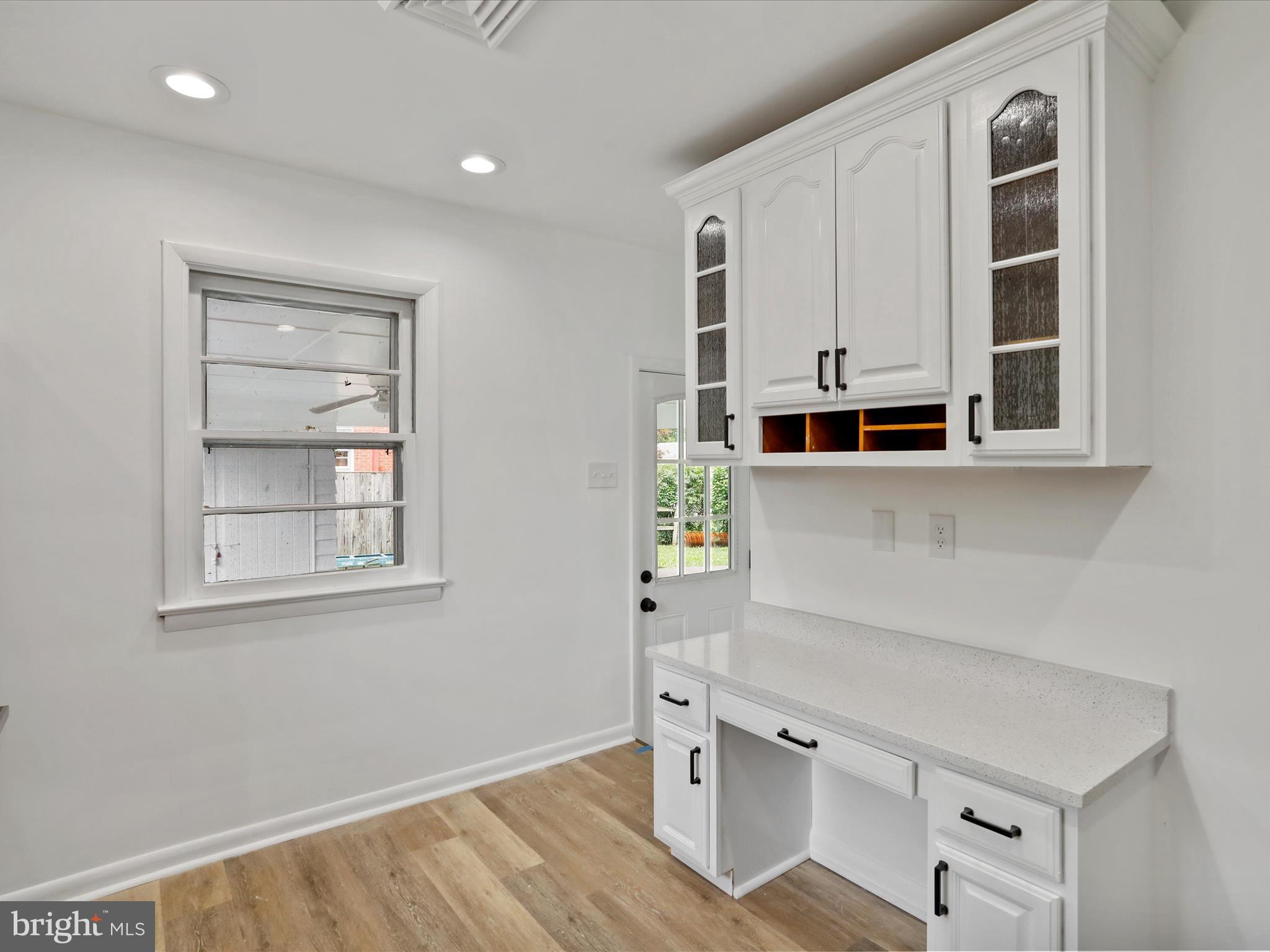 FOUNTAIN HEAD - Residential