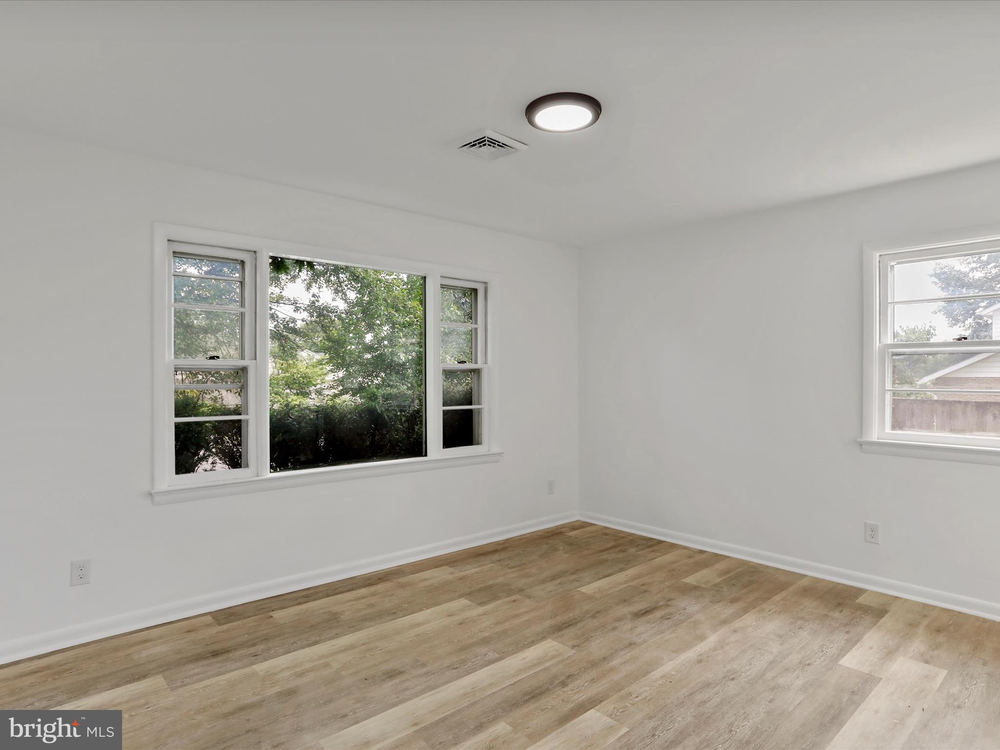 FOUNTAIN HEAD - Residential