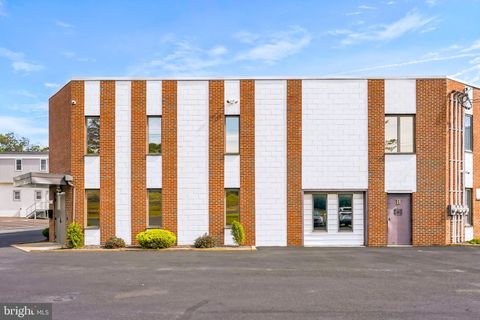 Photo of 1458 County Line Road #H, HUNTINGDON VALLEY, PA 19006 (MLS # PAMC2154634)