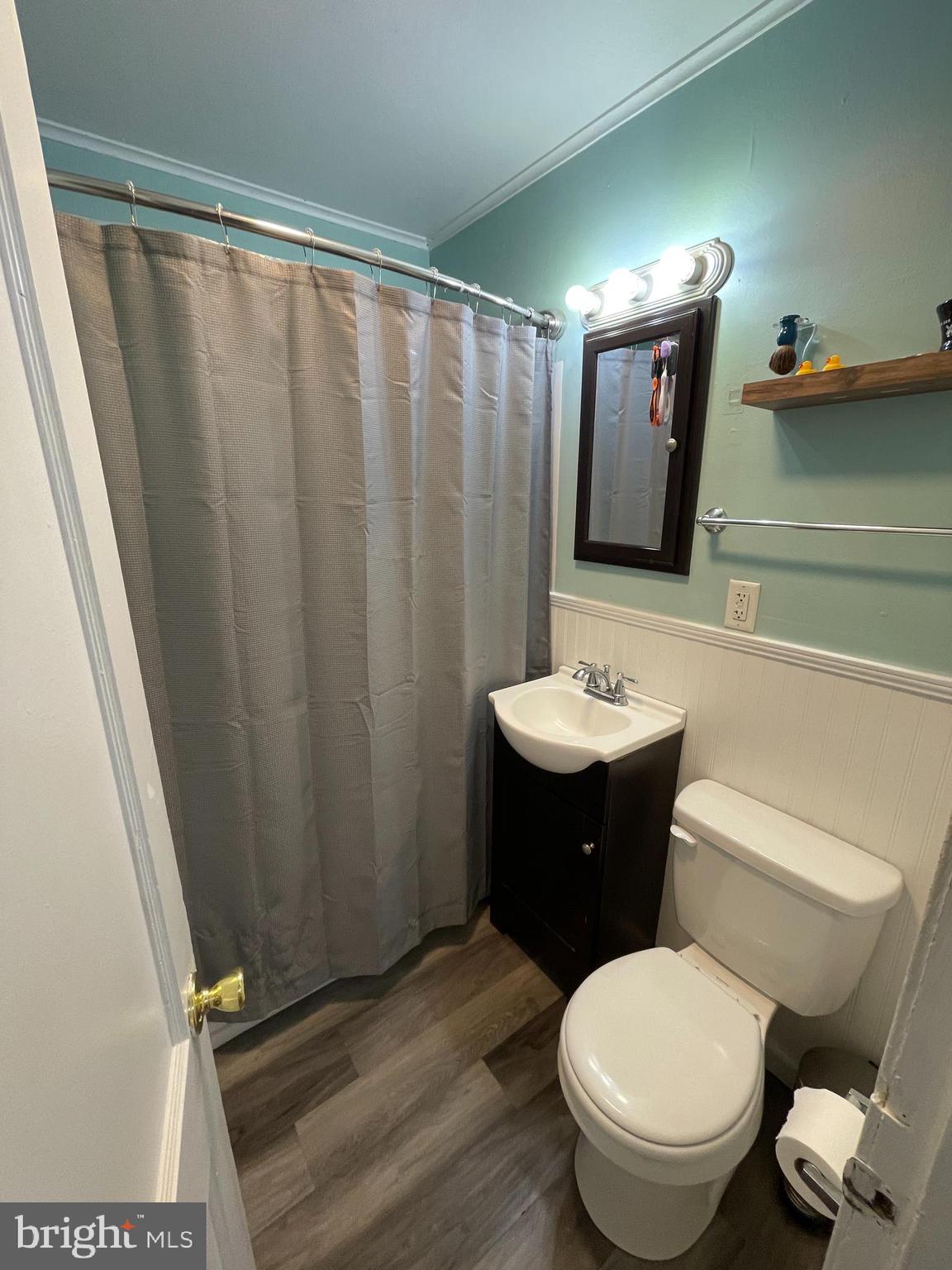 BLUFF POINT - Residential