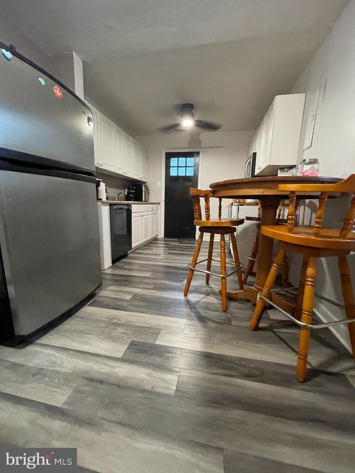 BLUFF POINT - Residential