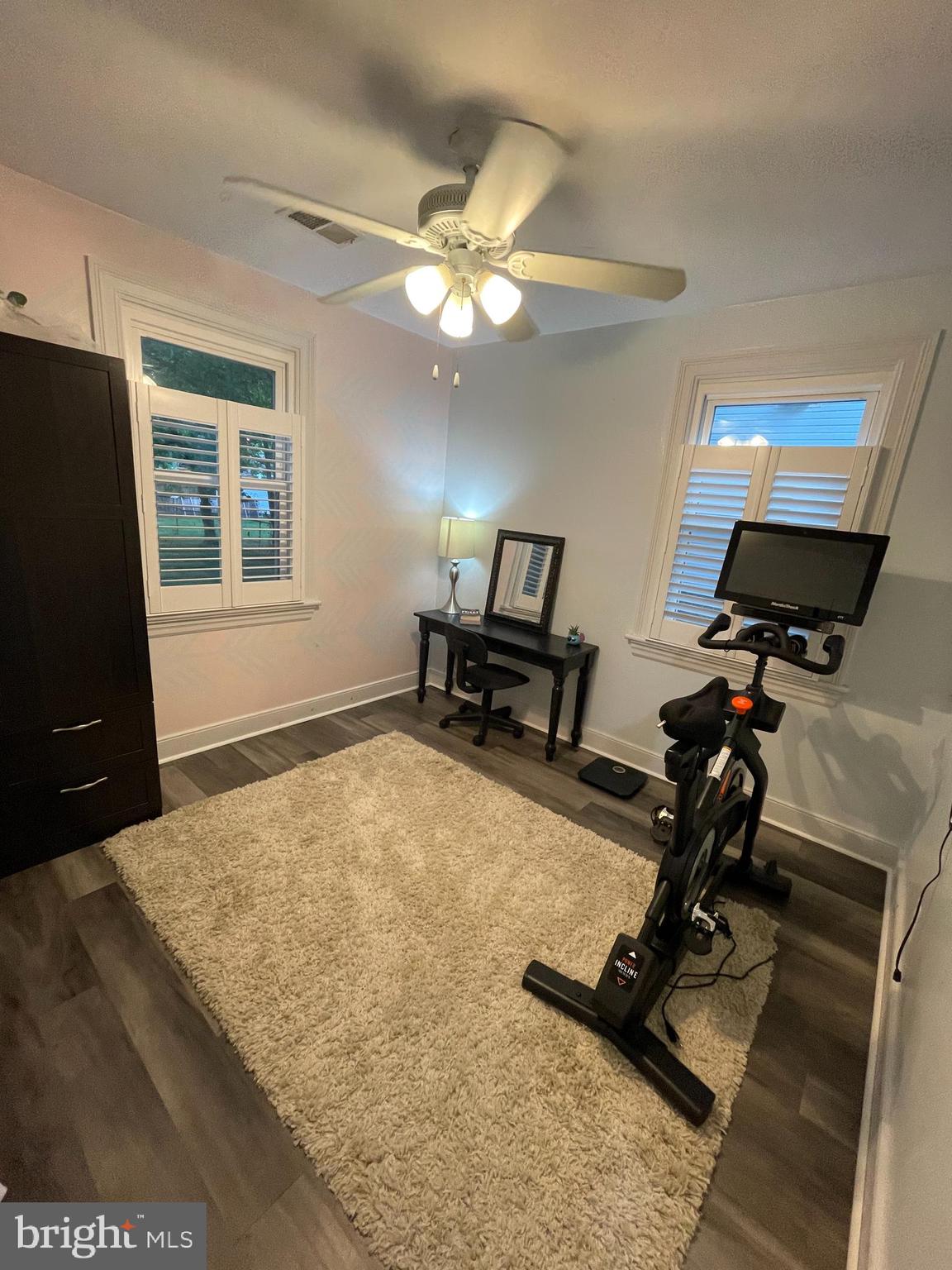 BLUFF POINT - Residential