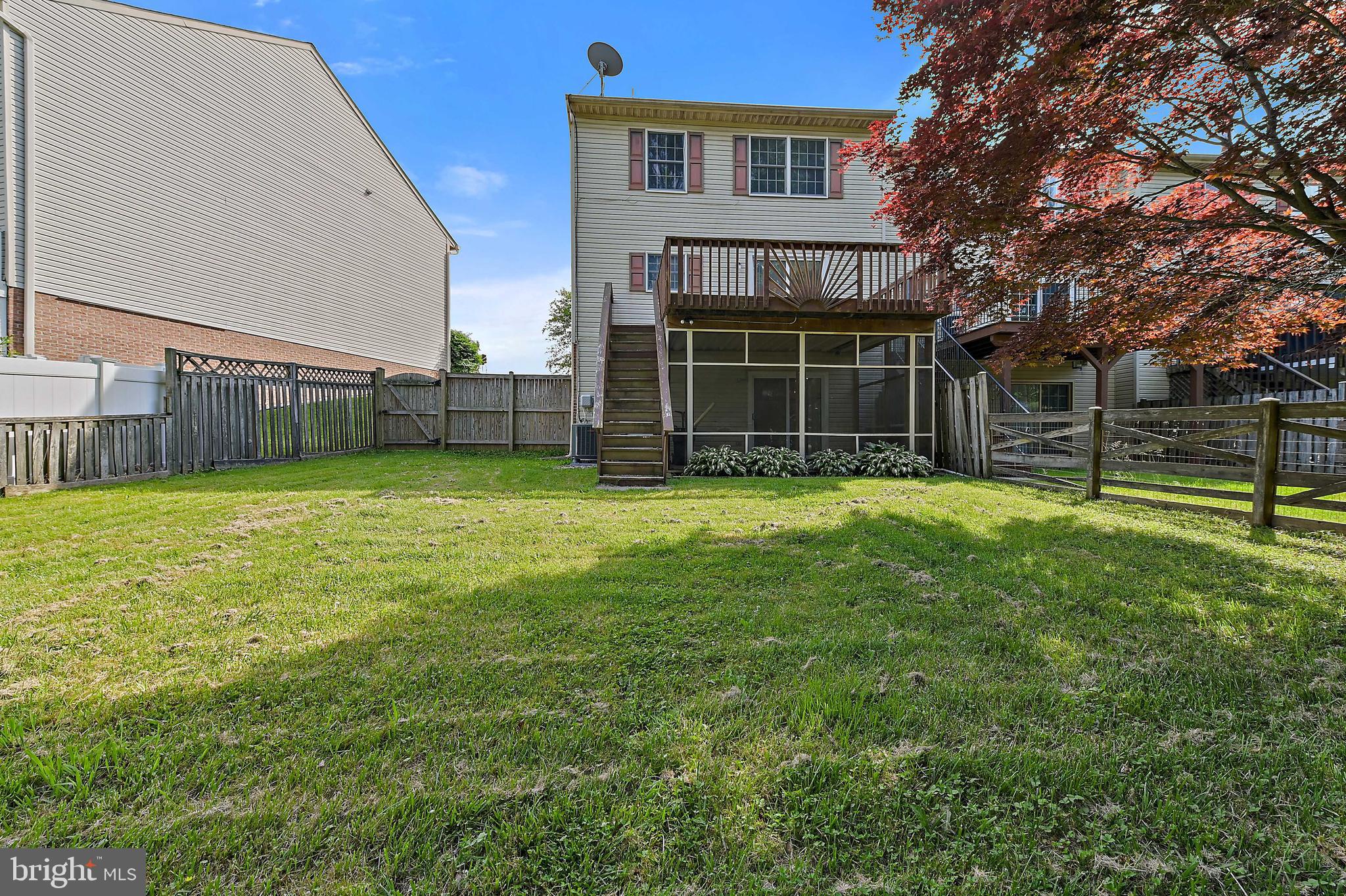 FOXBOROUGH FARMS - Residential