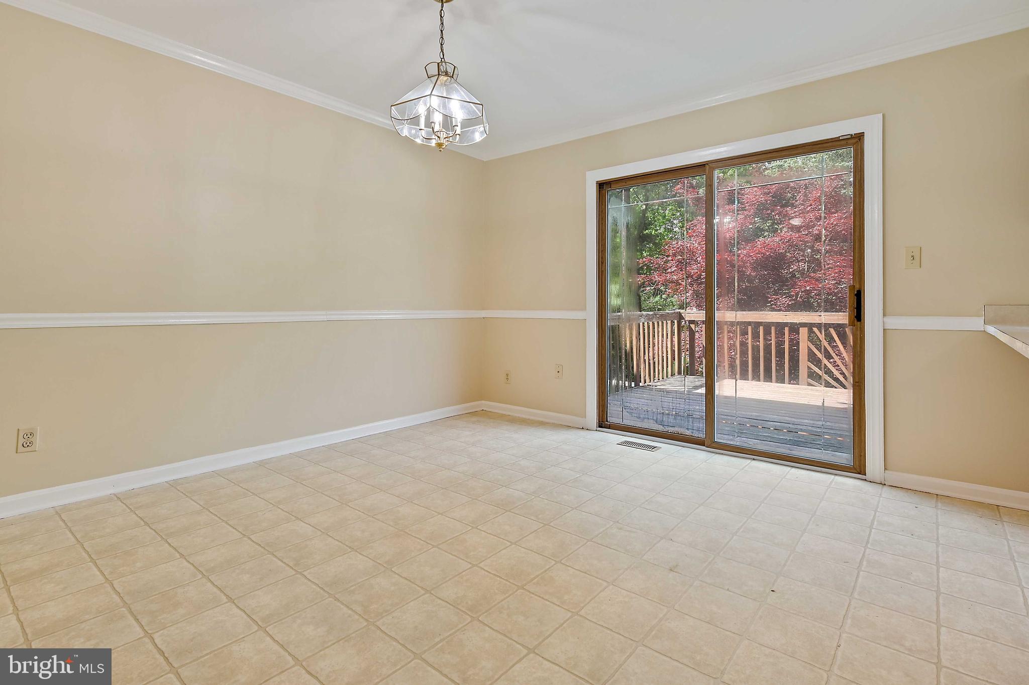 FOXBOROUGH FARMS - Residential