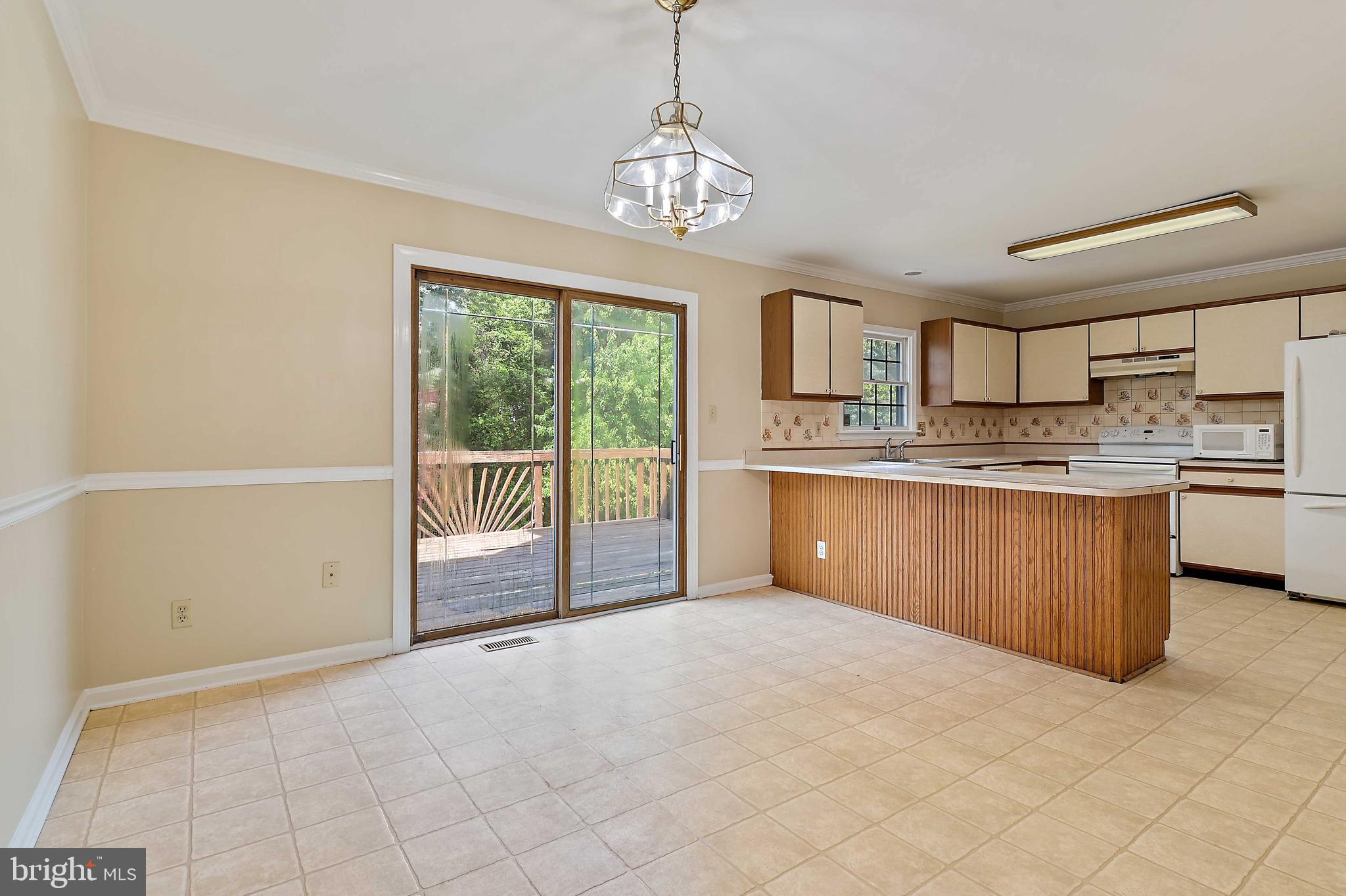 FOXBOROUGH FARMS - Residential