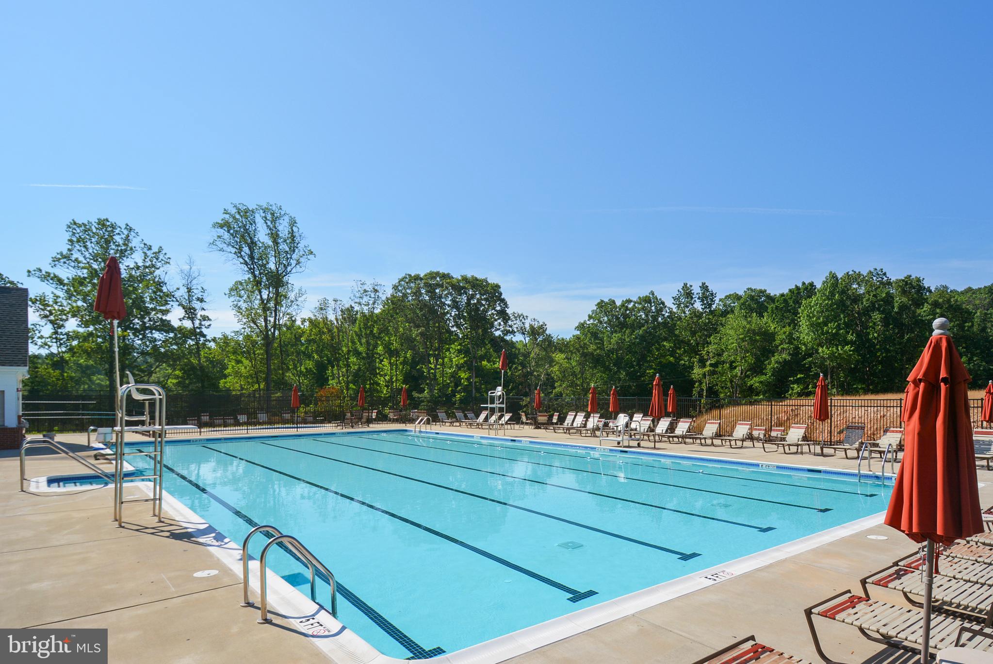 POINTE AT ARUNDEL PRESERVES - Residential