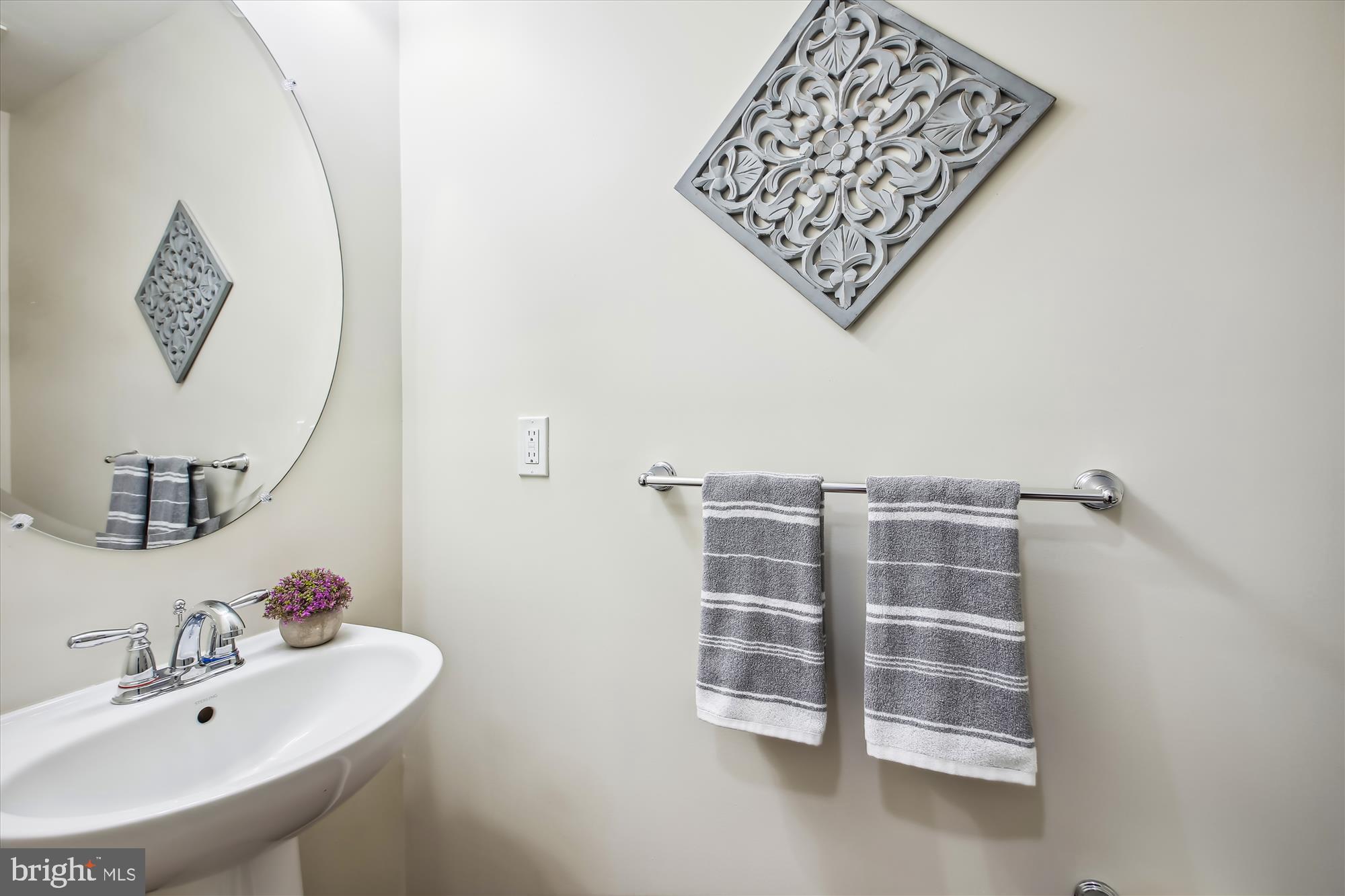 POINTE AT ARUNDEL PRESERVES - Residential