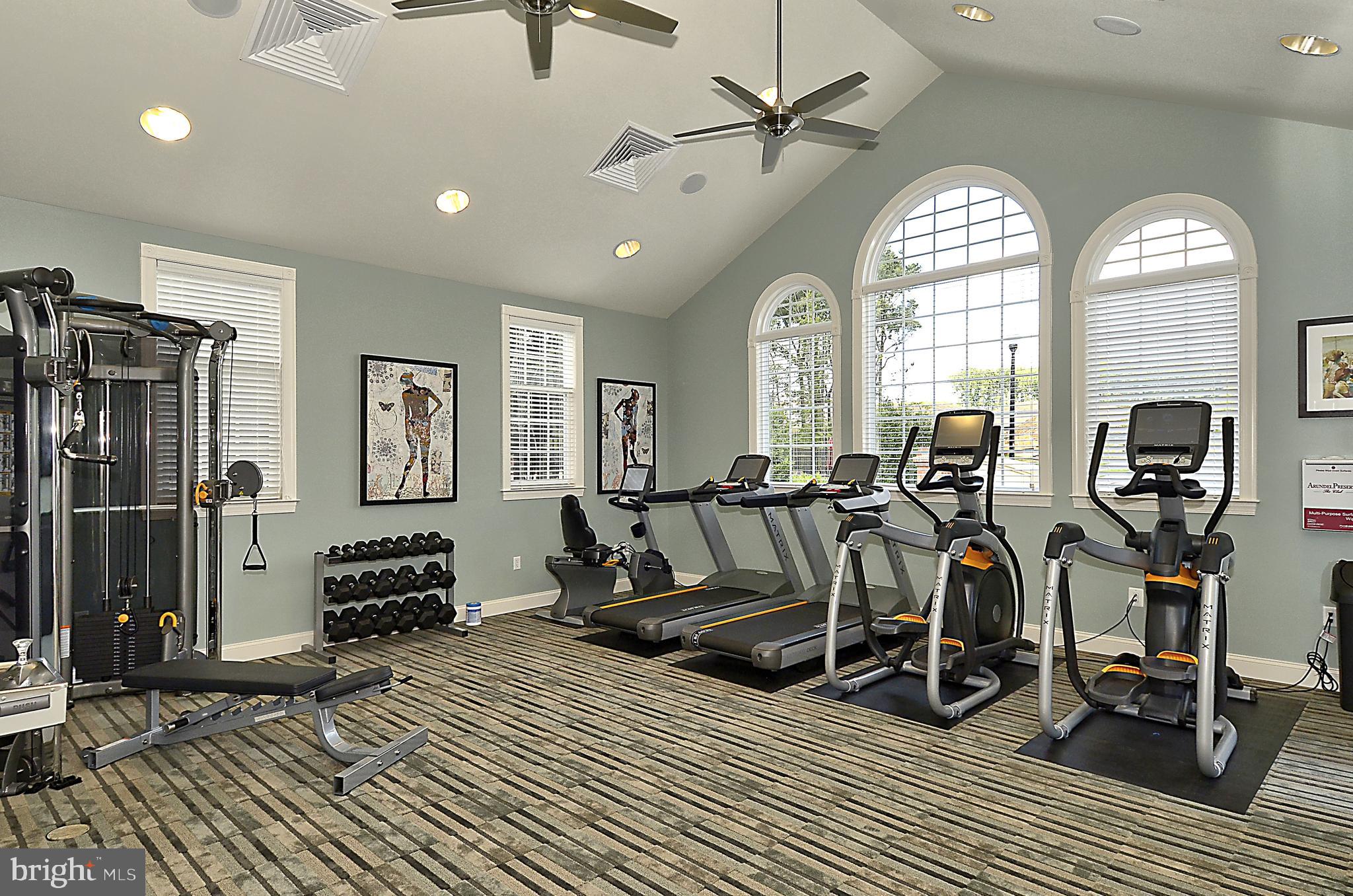 POINTE AT ARUNDEL PRESERVES - Residential