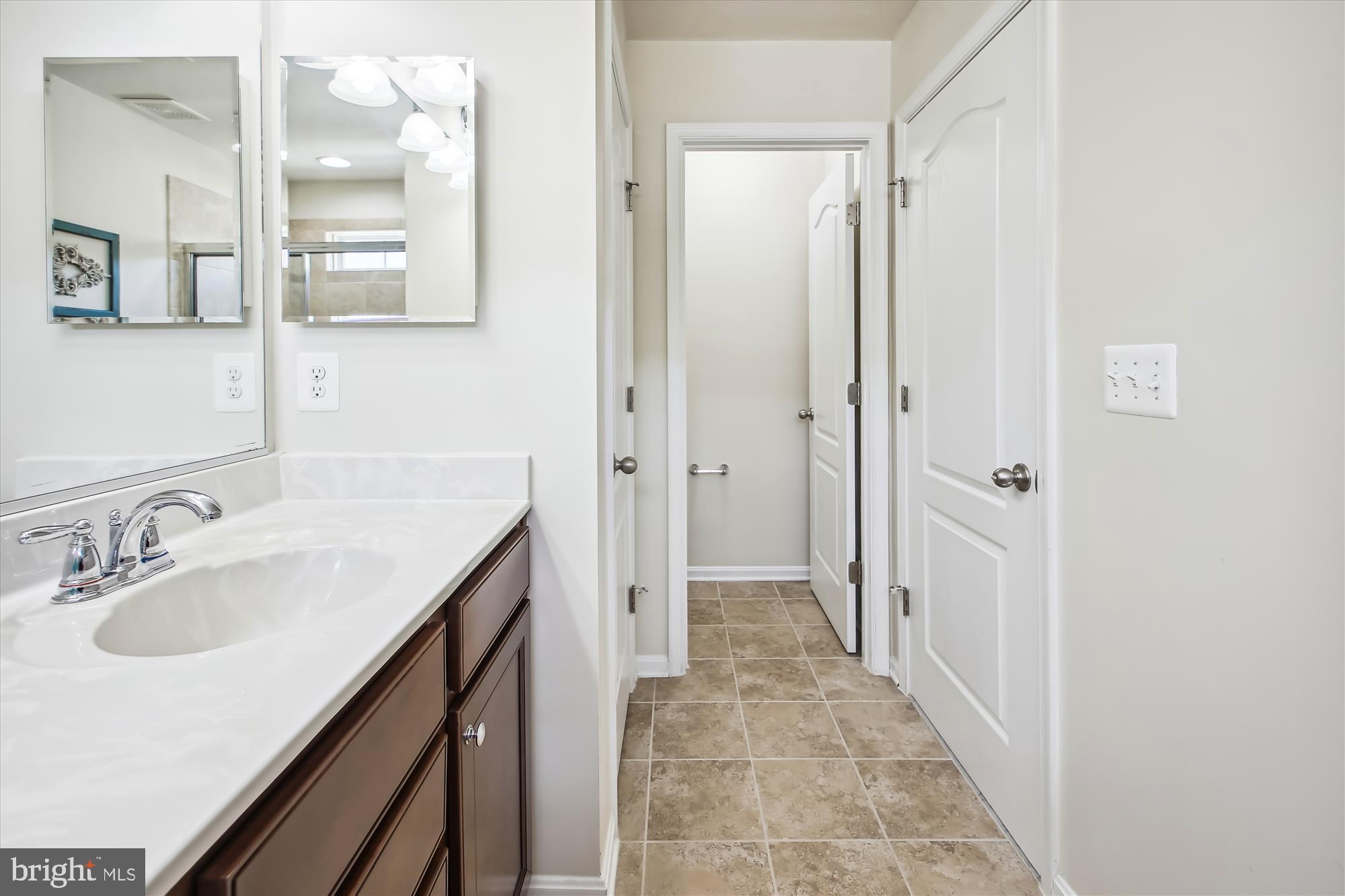 POINTE AT ARUNDEL PRESERVES - Residential