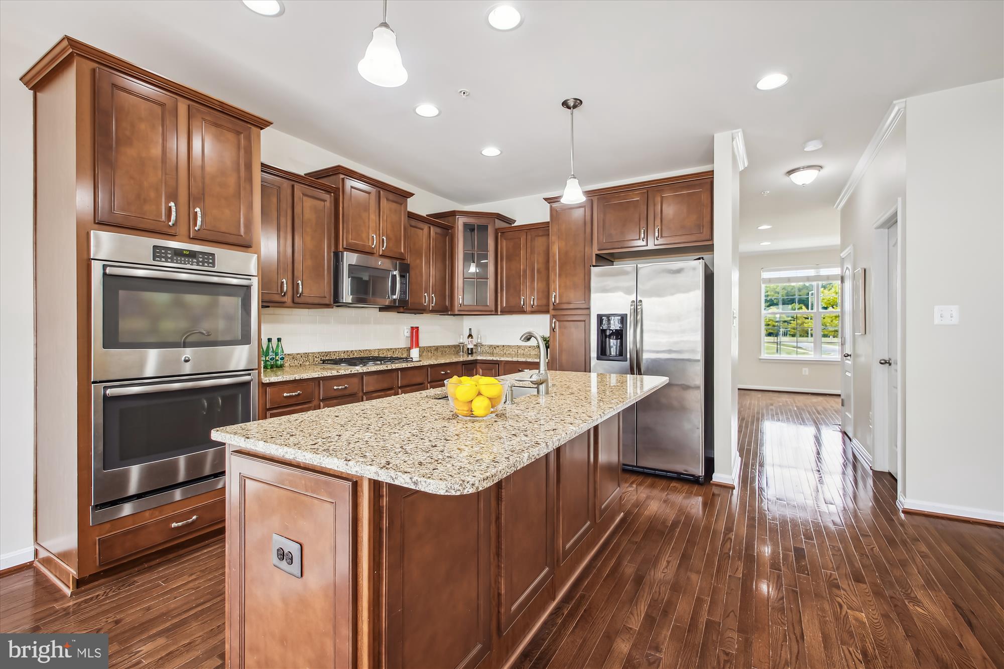 POINTE AT ARUNDEL PRESERVES - Residential