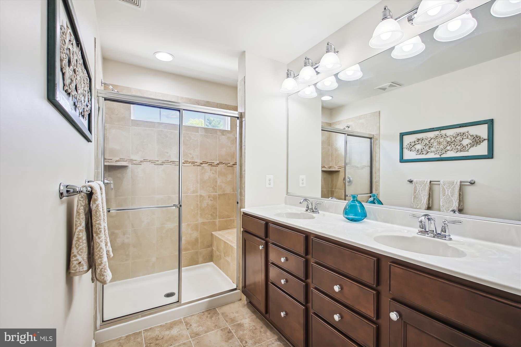 POINTE AT ARUNDEL PRESERVES - Residential