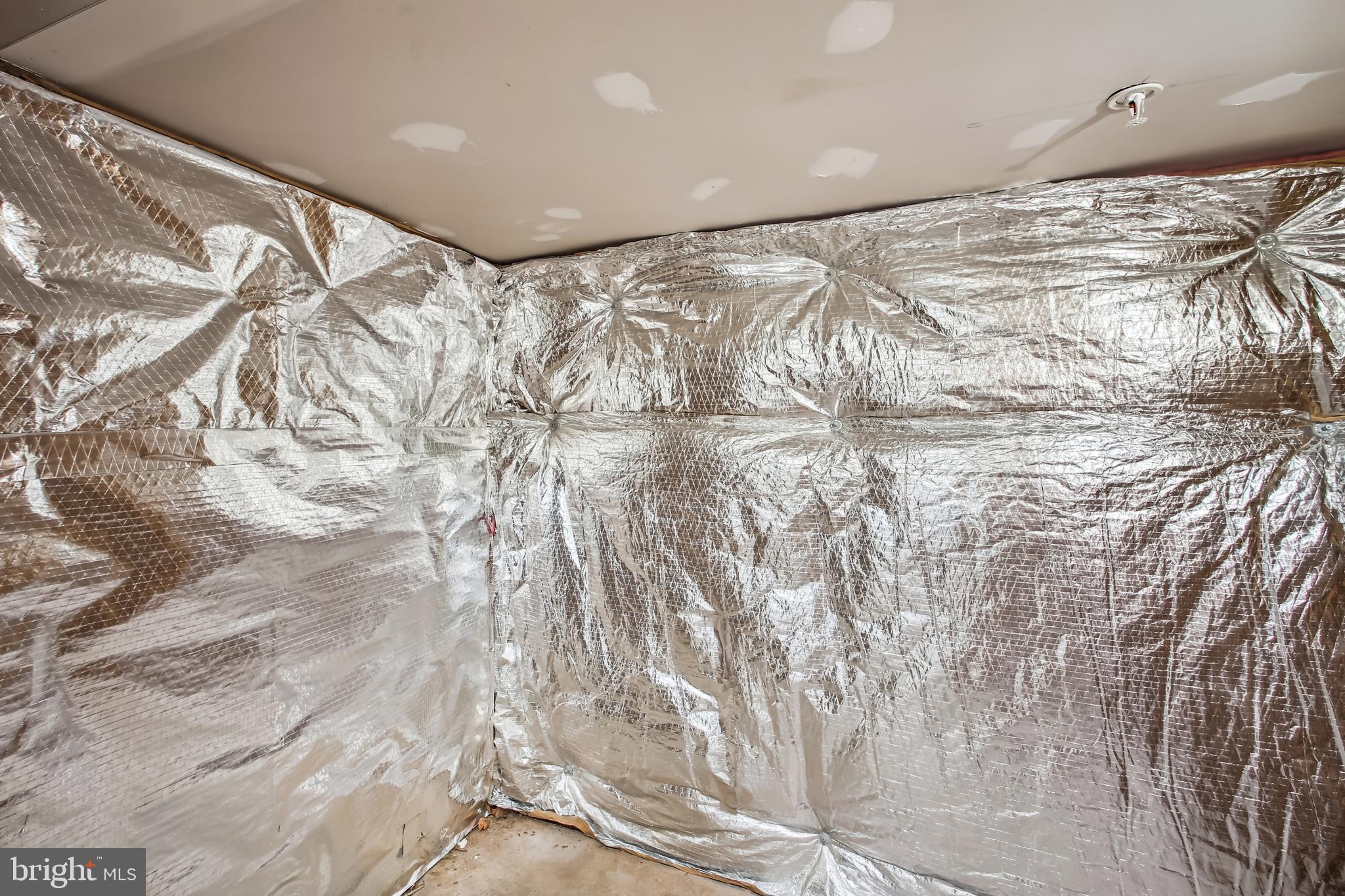 POINTE AT ARUNDEL PRESERVES - Residential