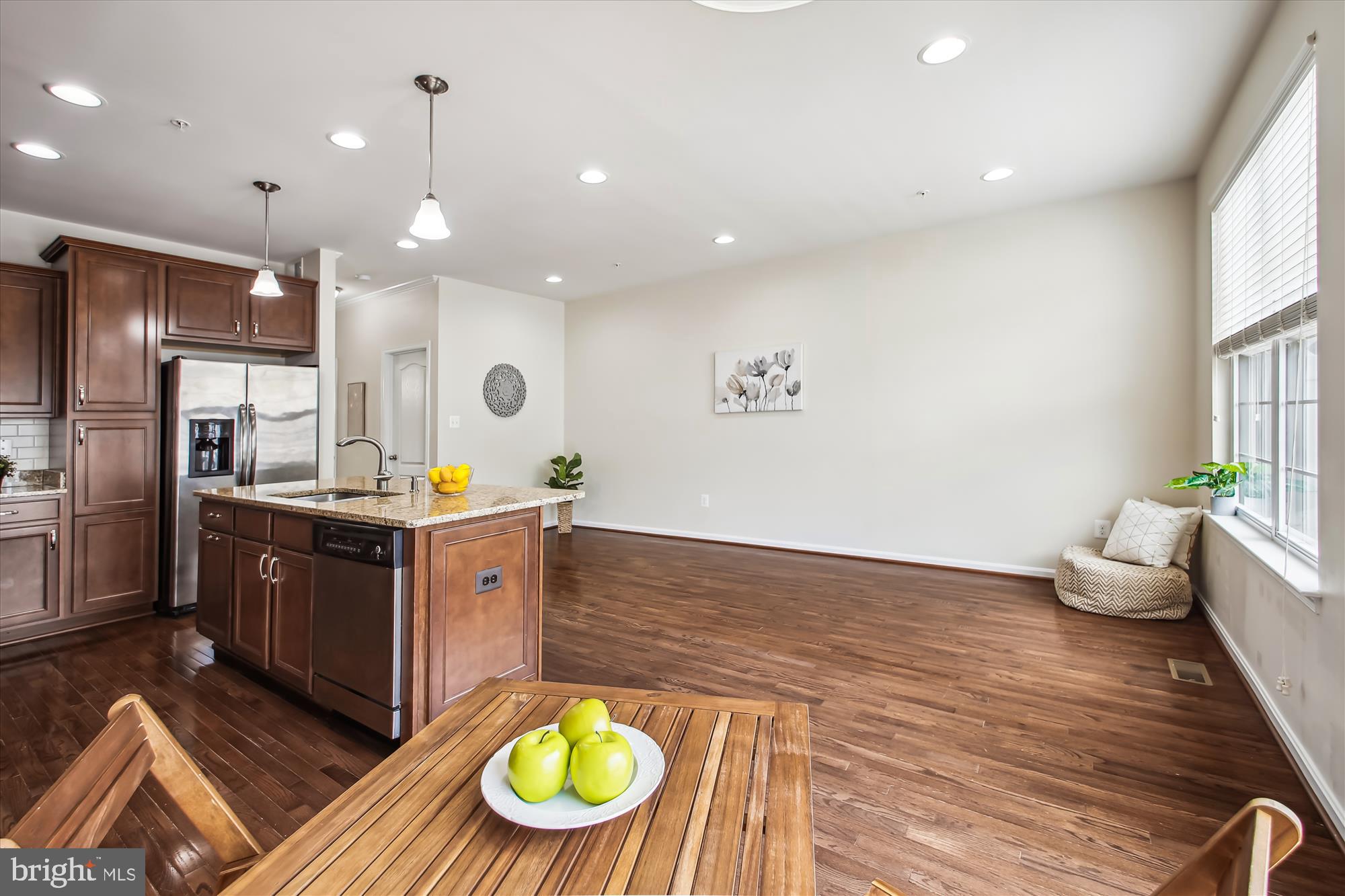 POINTE AT ARUNDEL PRESERVES - Residential