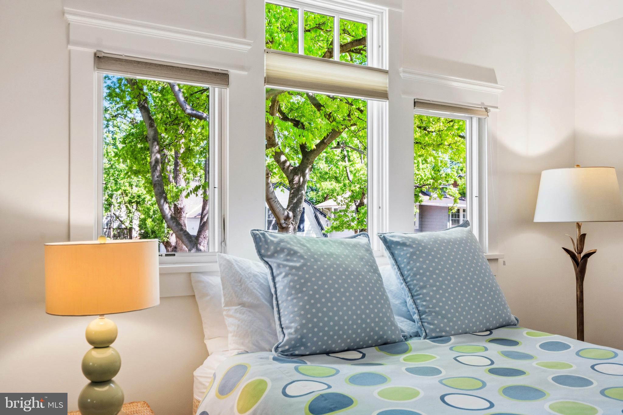 ROSEMONT - Residential