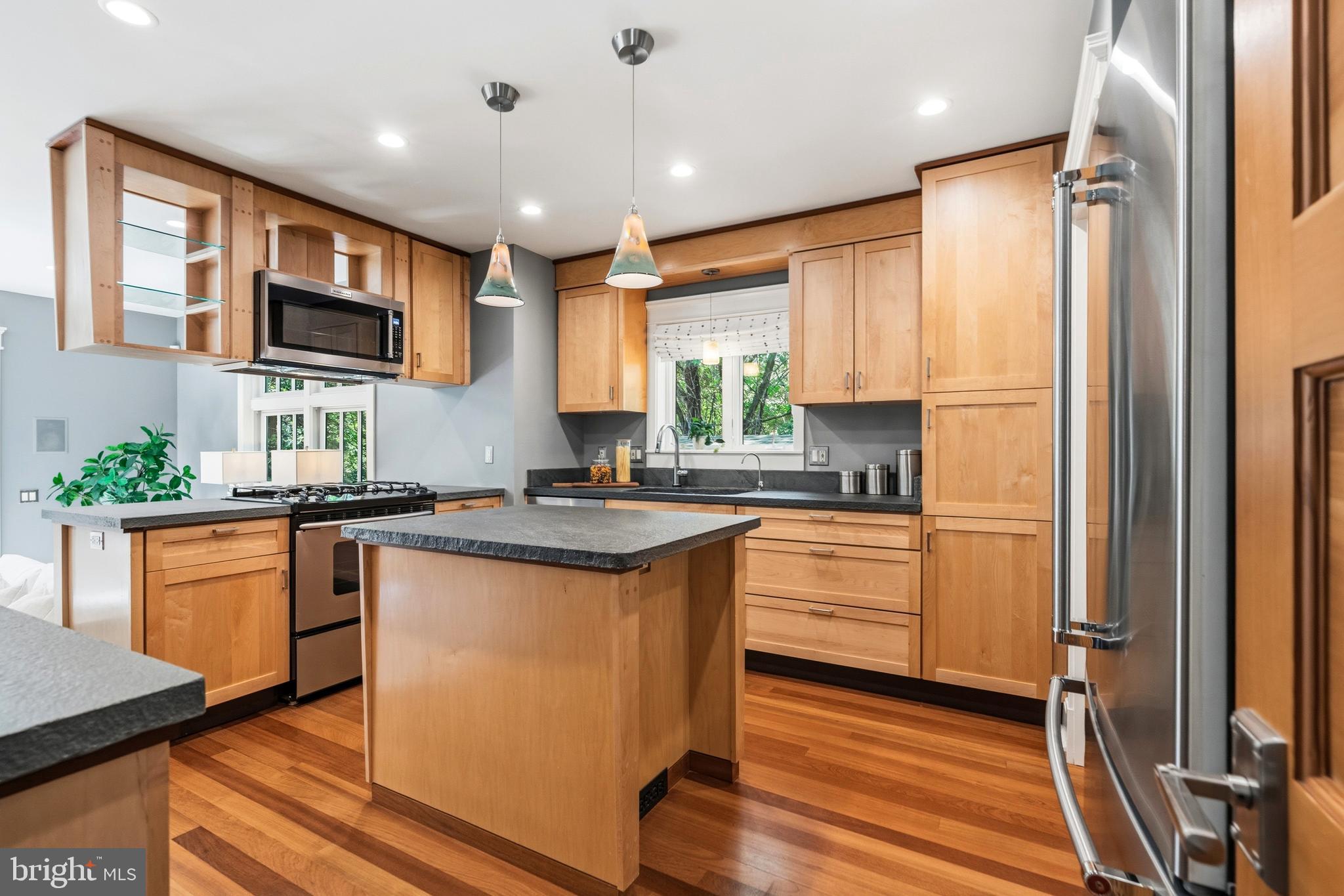 ROSEMONT - Residential