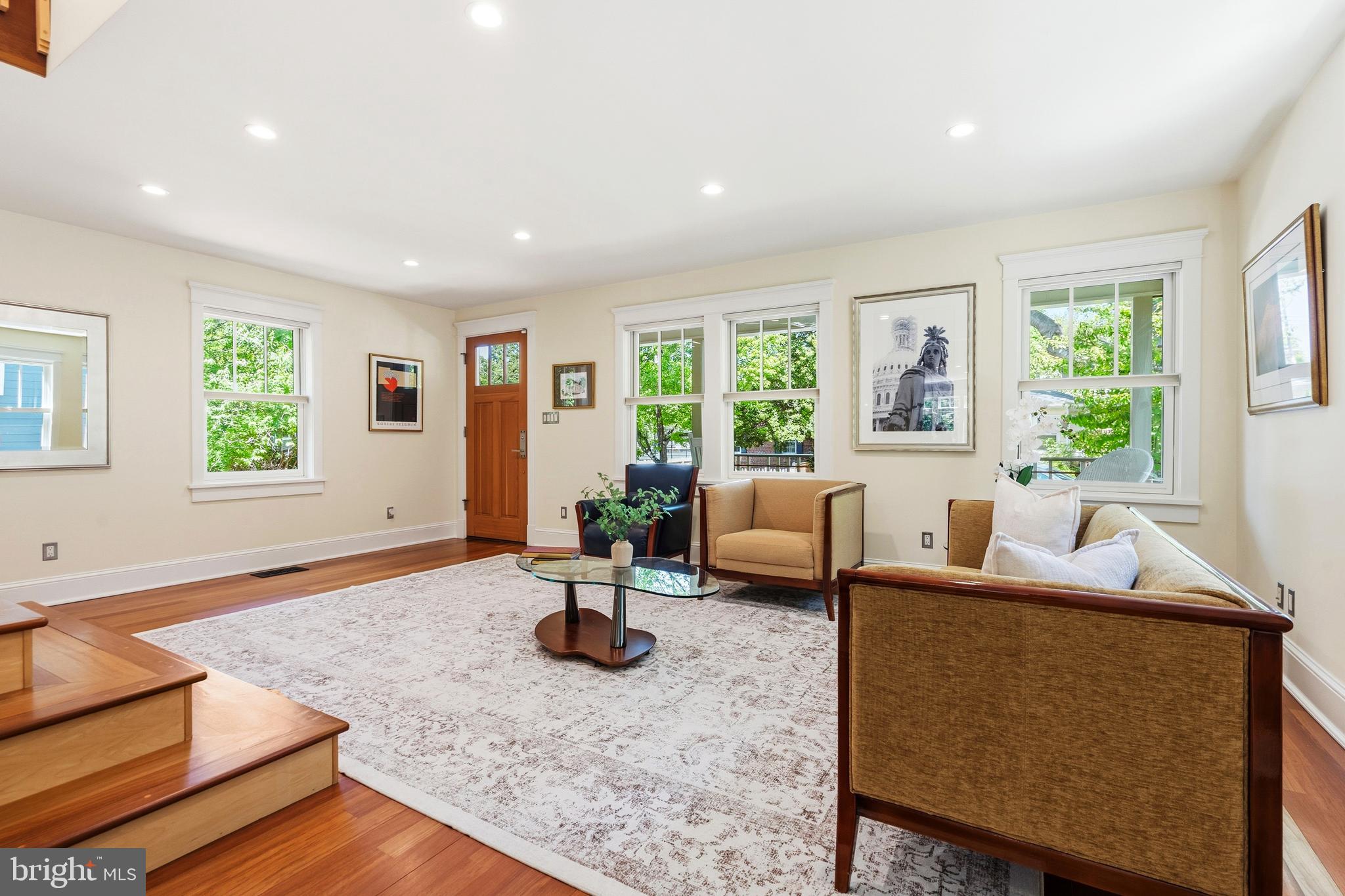 ROSEMONT - Residential