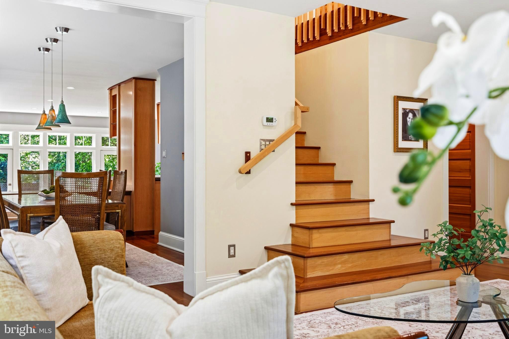 ROSEMONT - Residential