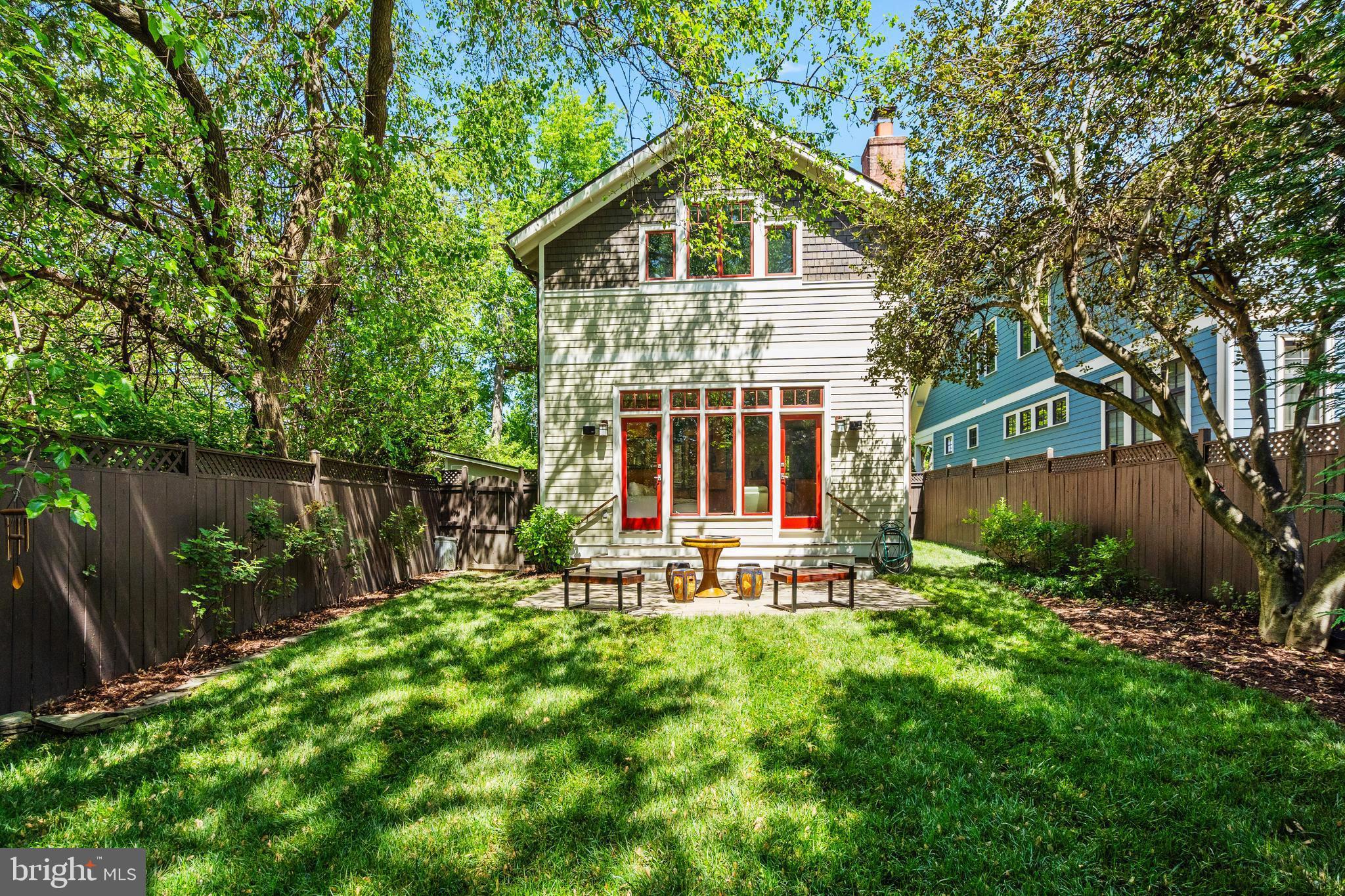 ROSEMONT - Residential