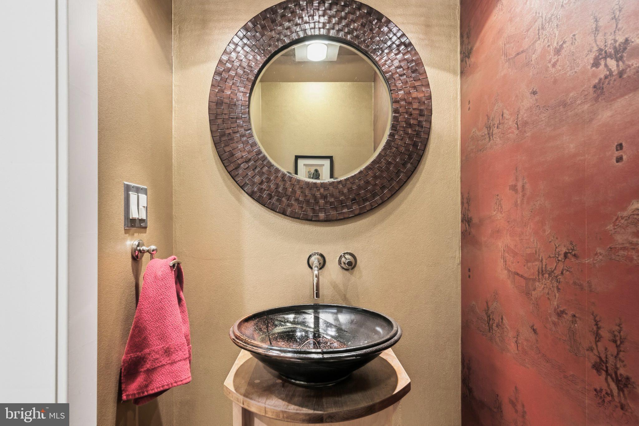 ROSEMONT - Residential