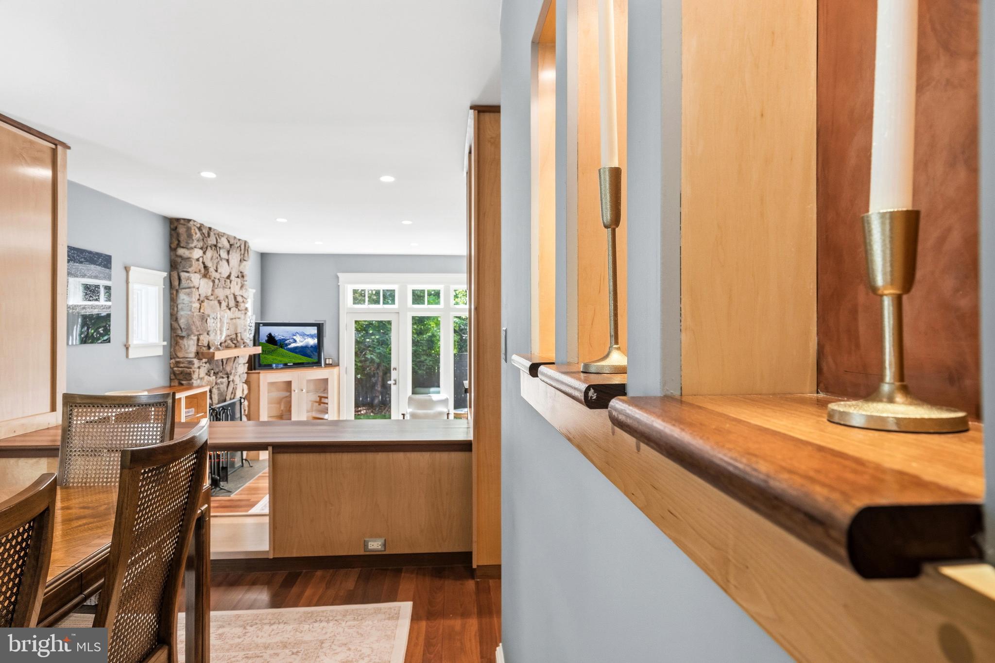 ROSEMONT - Residential