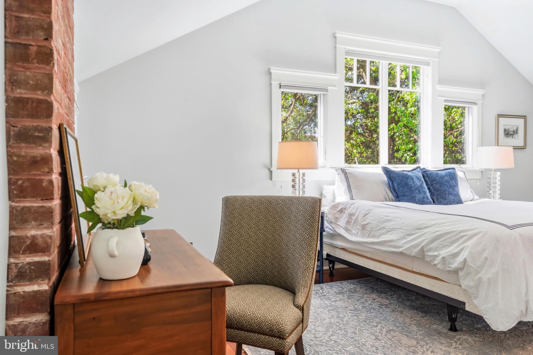 ROSEMONT - Residential