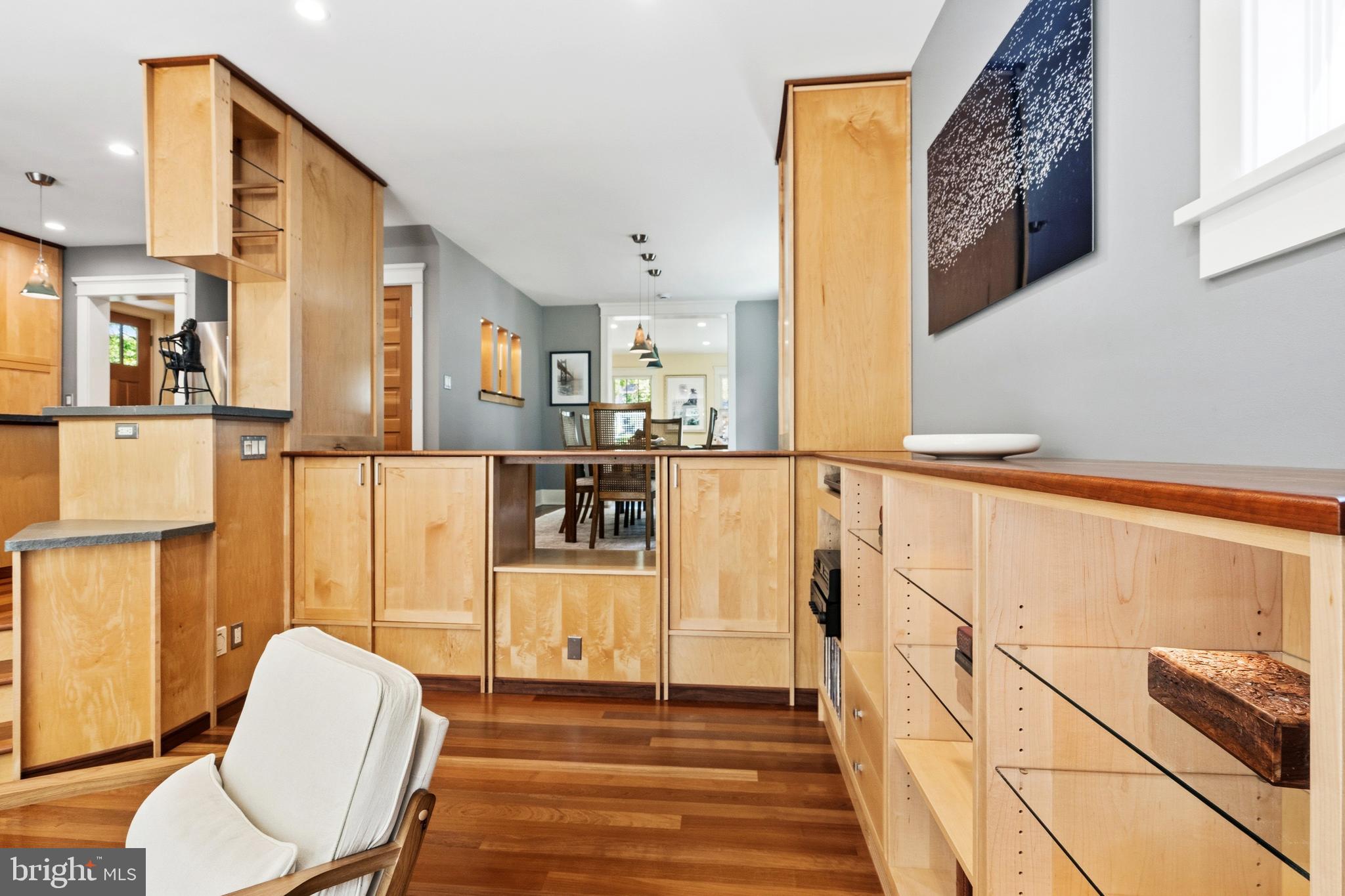 ROSEMONT - Residential