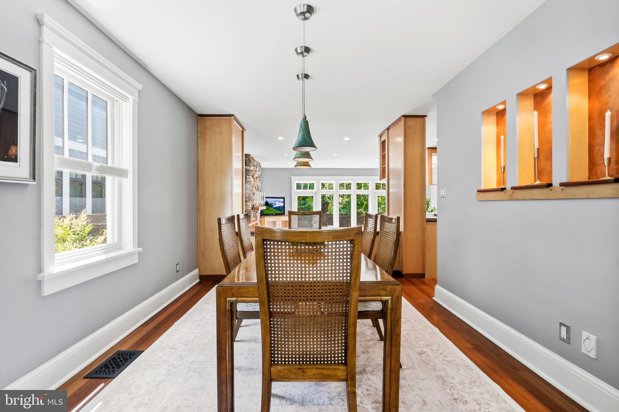 ROSEMONT - Residential