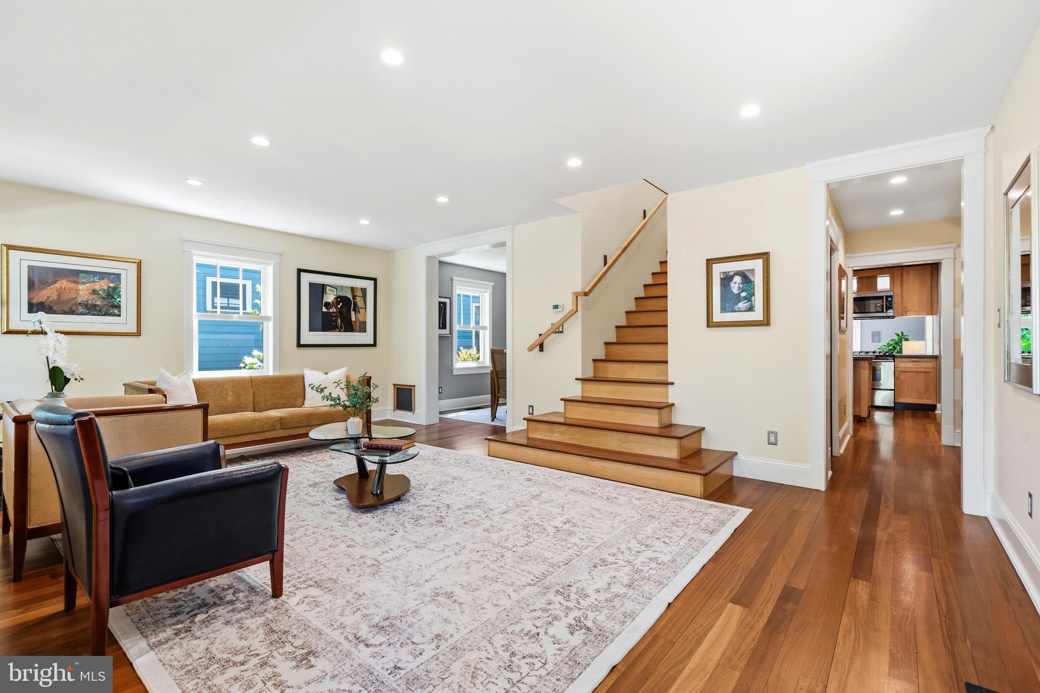 ROSEMONT - Residential