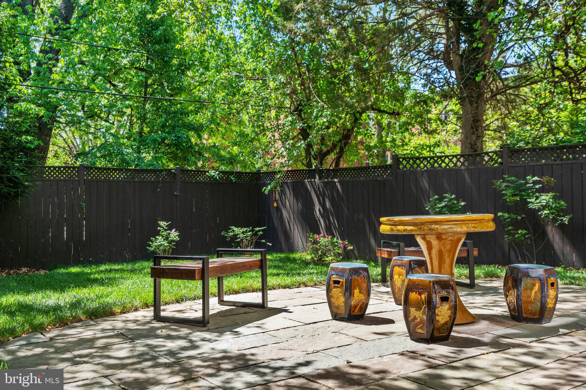 ROSEMONT - Residential