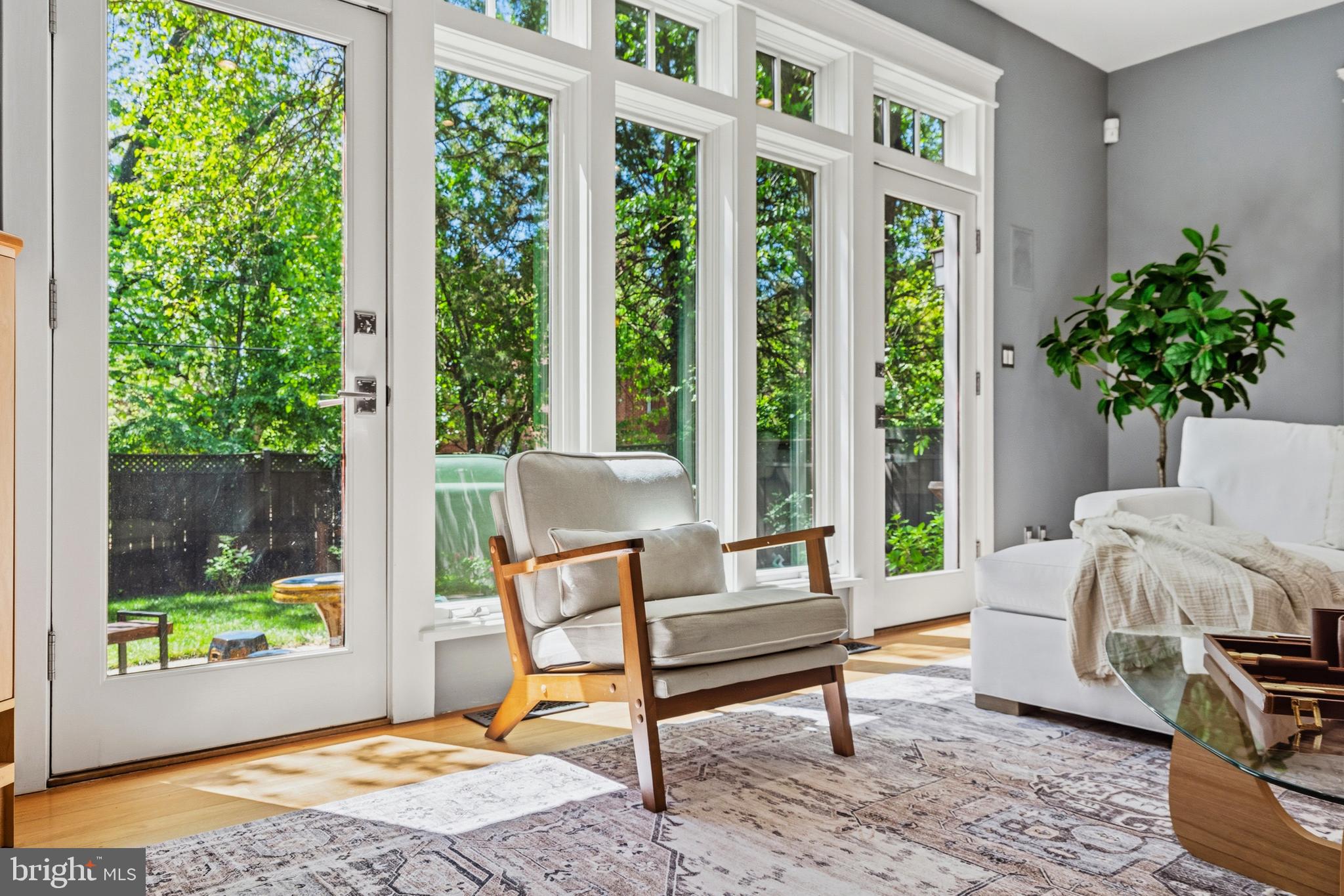 ROSEMONT - Residential