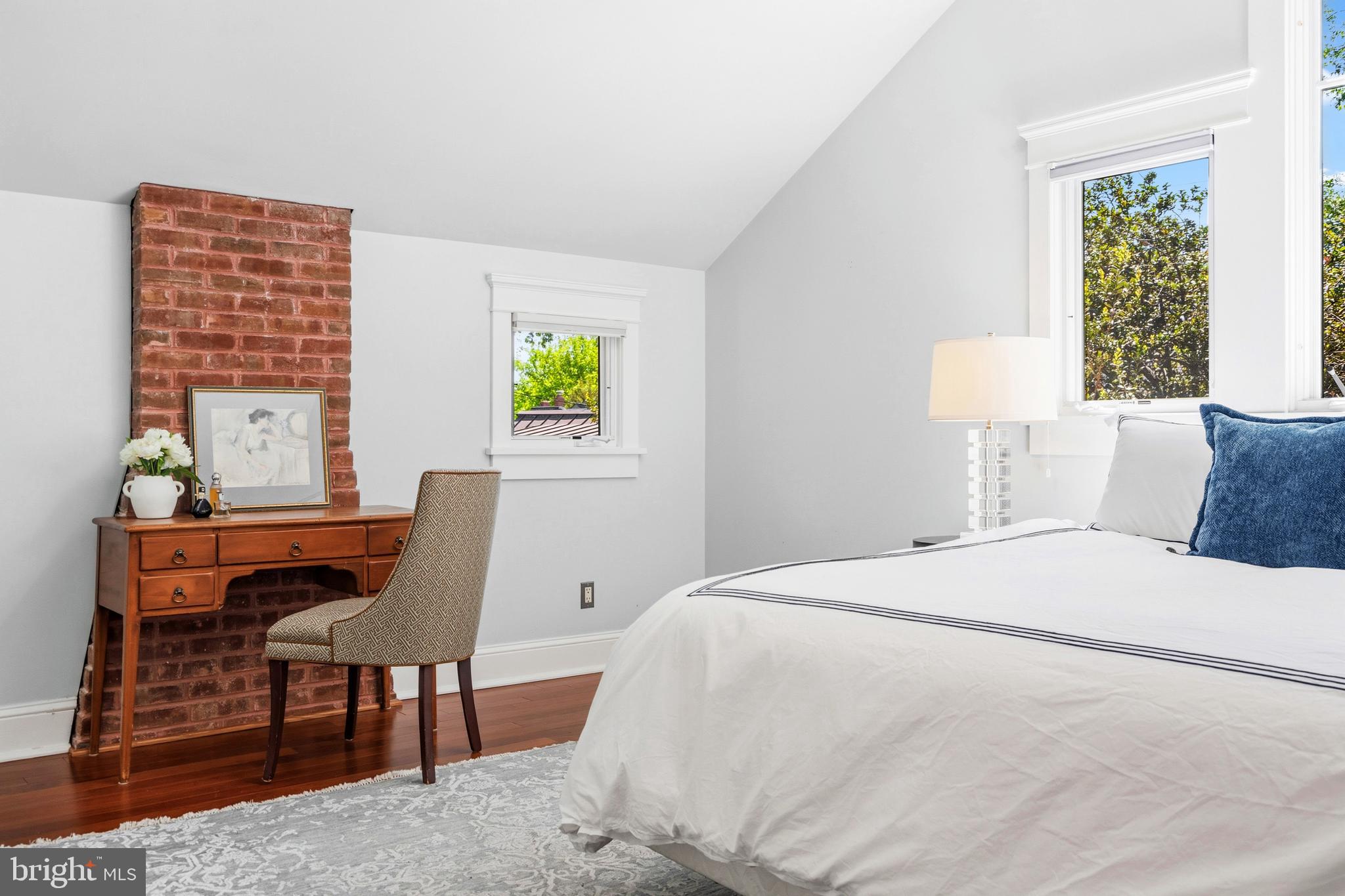 ROSEMONT - Residential