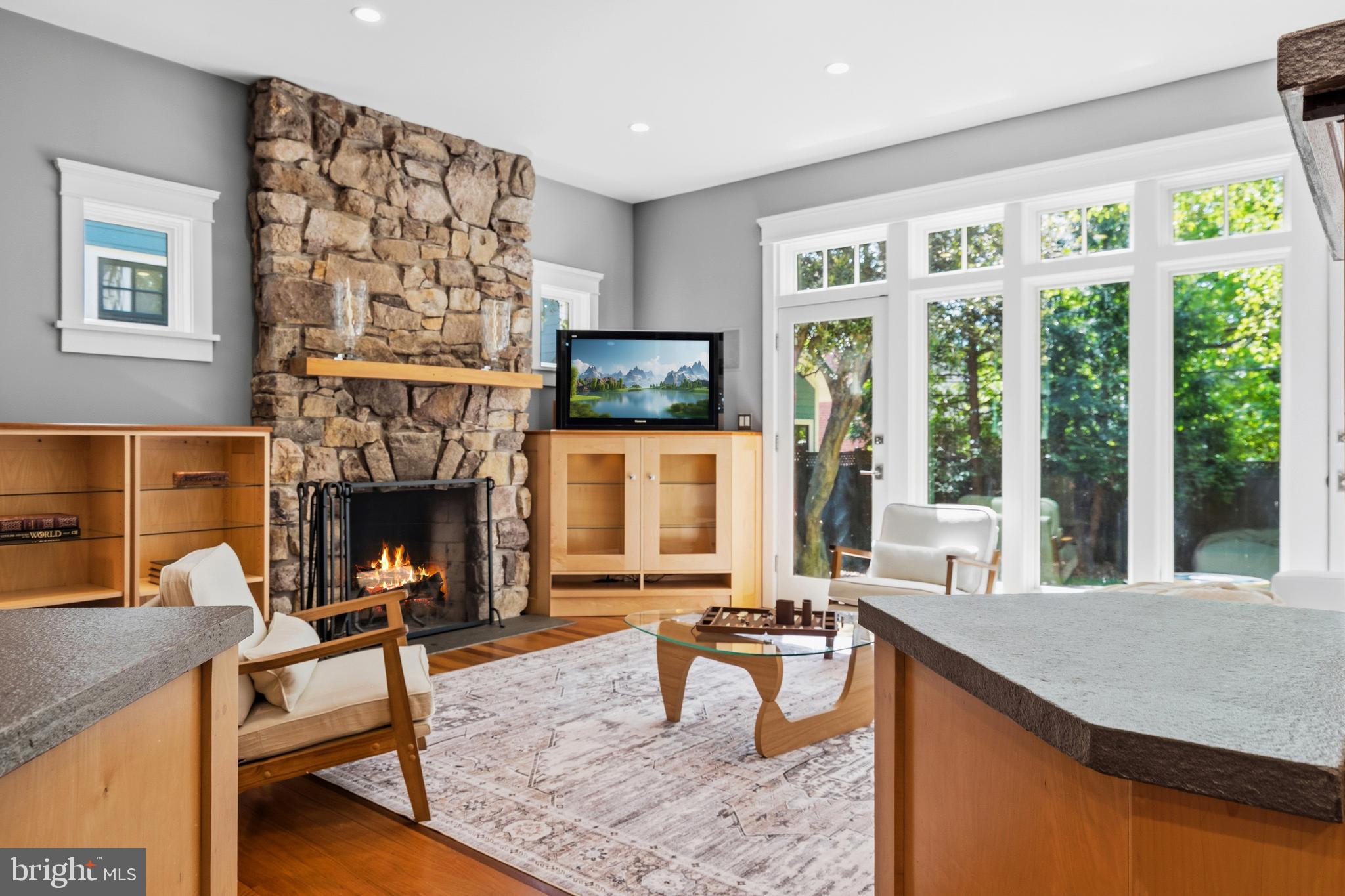 ROSEMONT - Residential