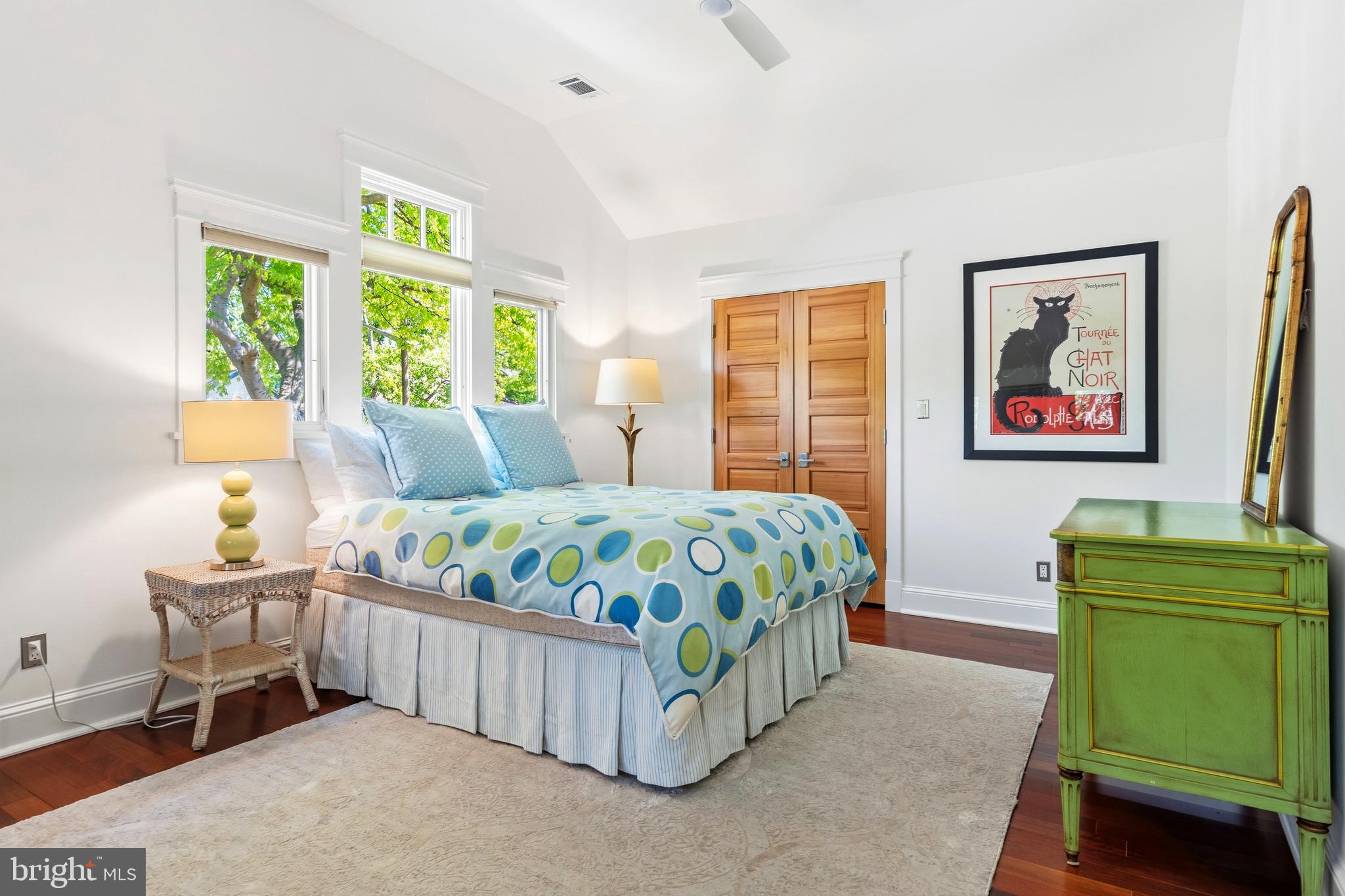 ROSEMONT - Residential