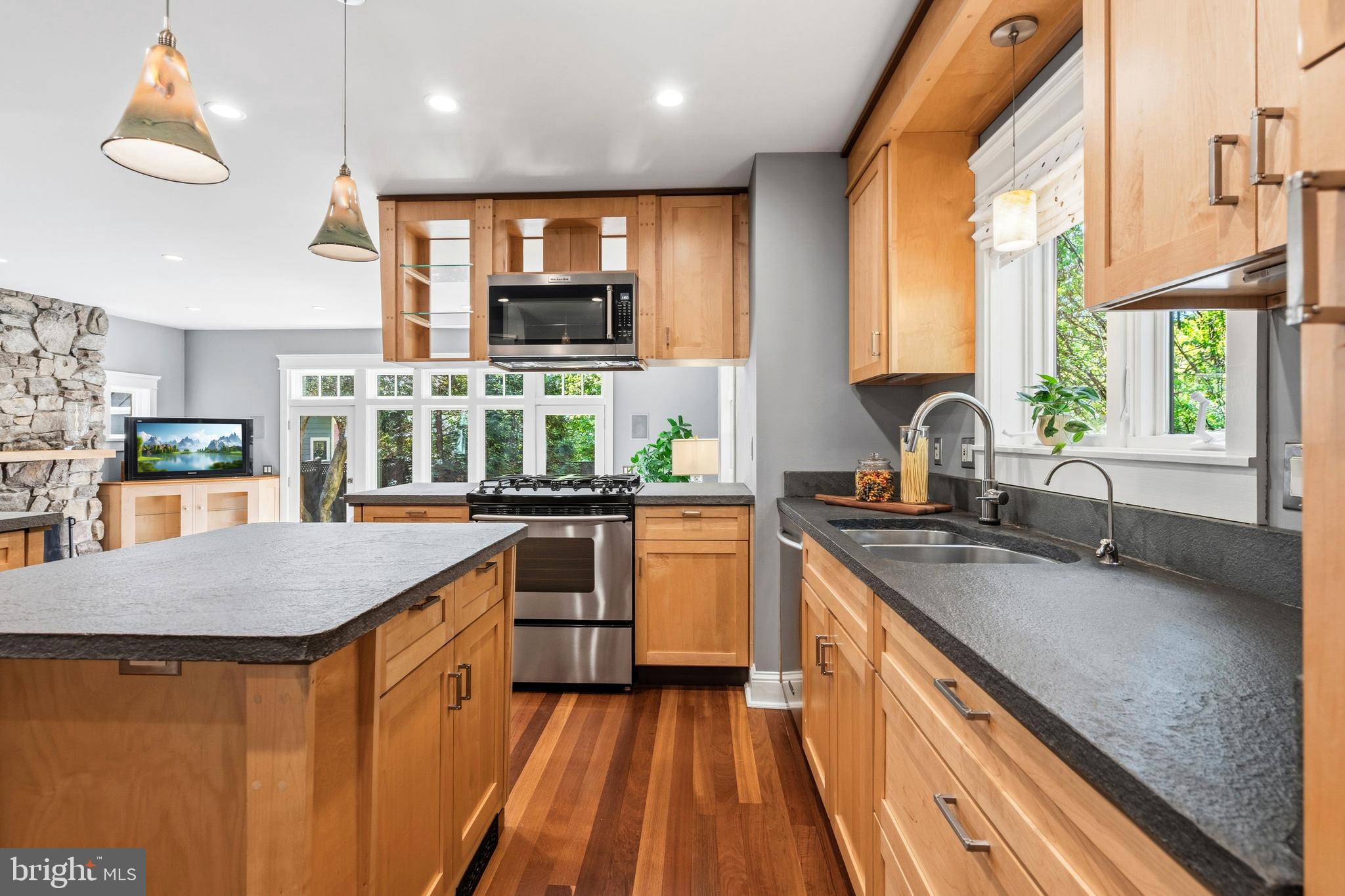 ROSEMONT - Residential