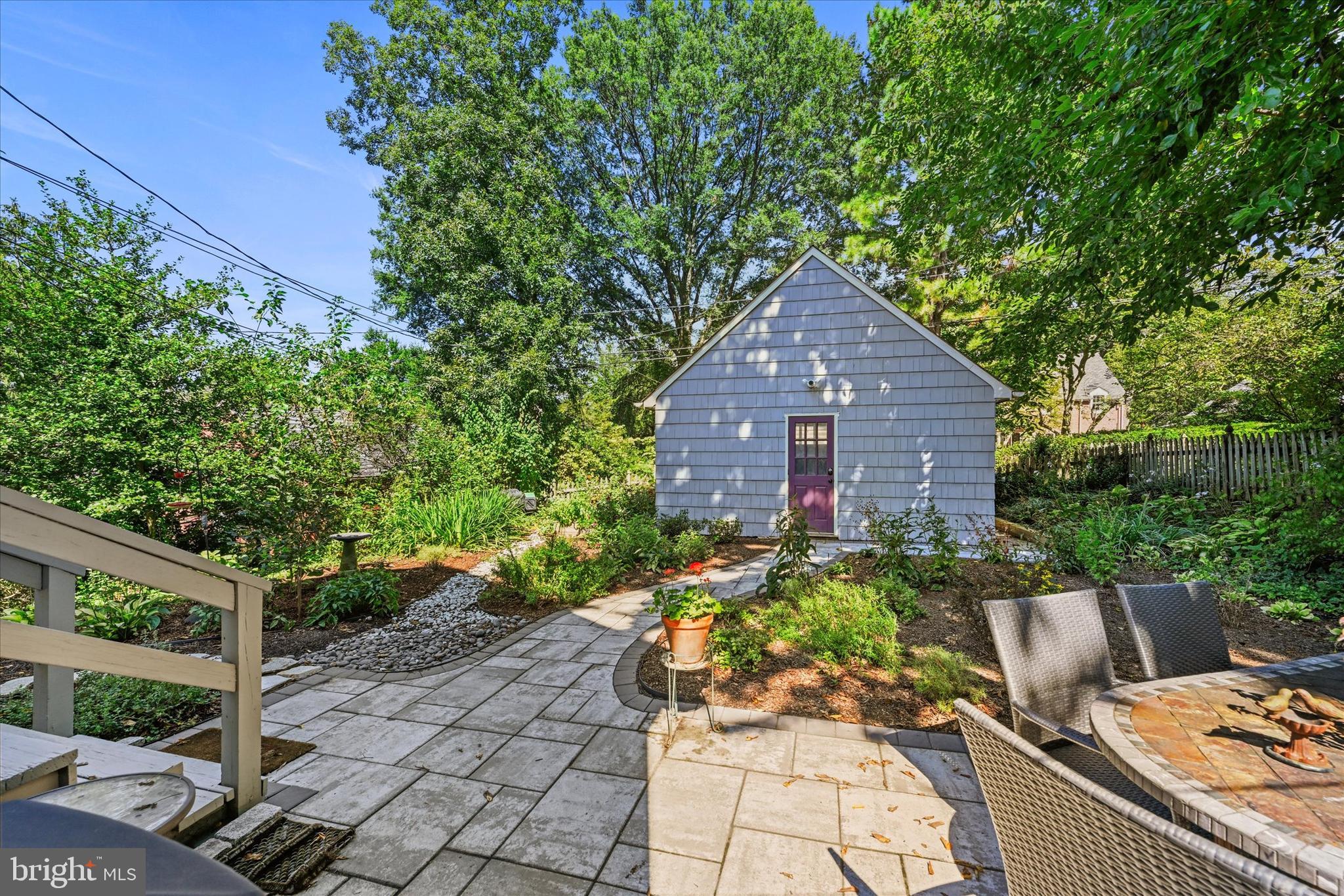 GREATER HOMELAND HISTORIC DISTRICT - Residential