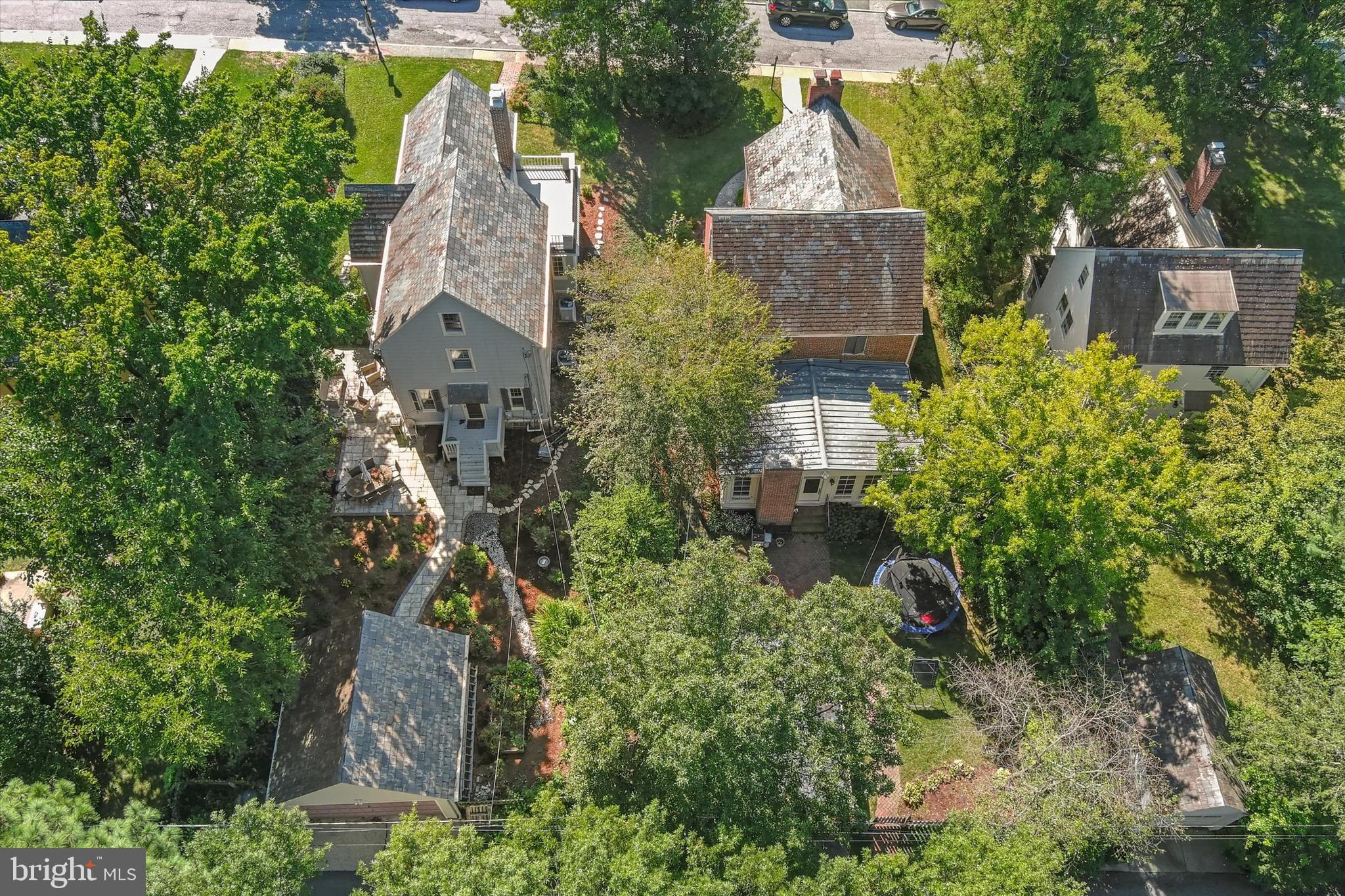 GREATER HOMELAND HISTORIC DISTRICT - Residential