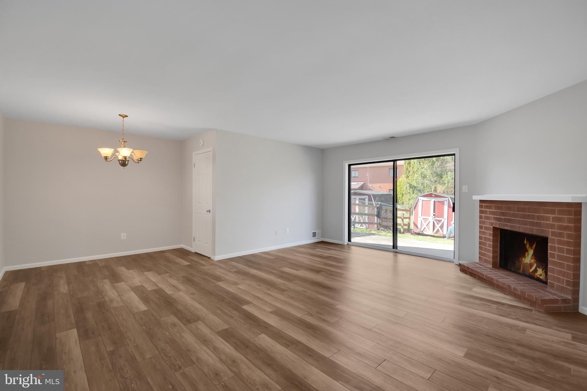 RHONDDA - Residential Lease