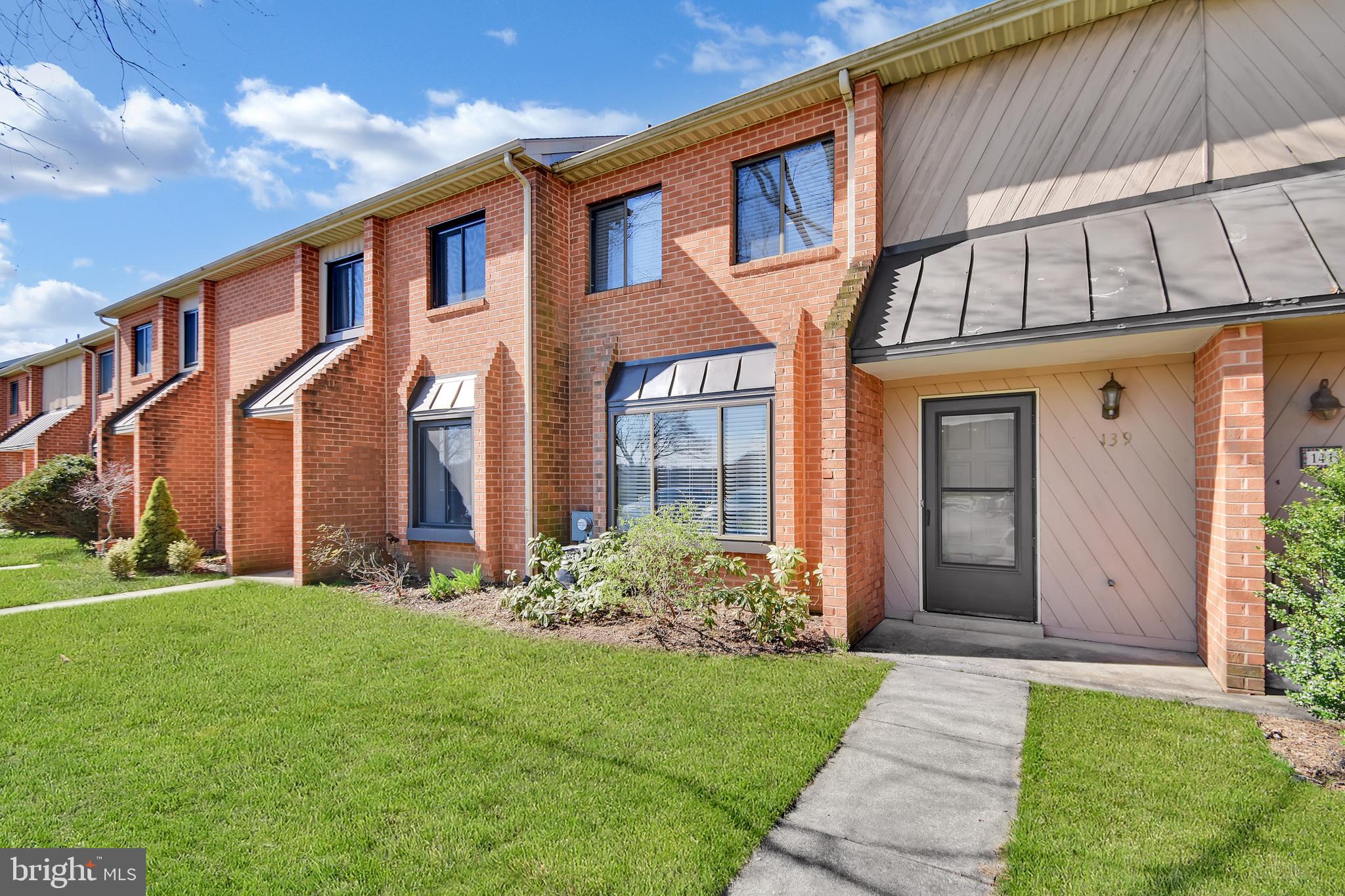 RHONDDA - Residential Lease