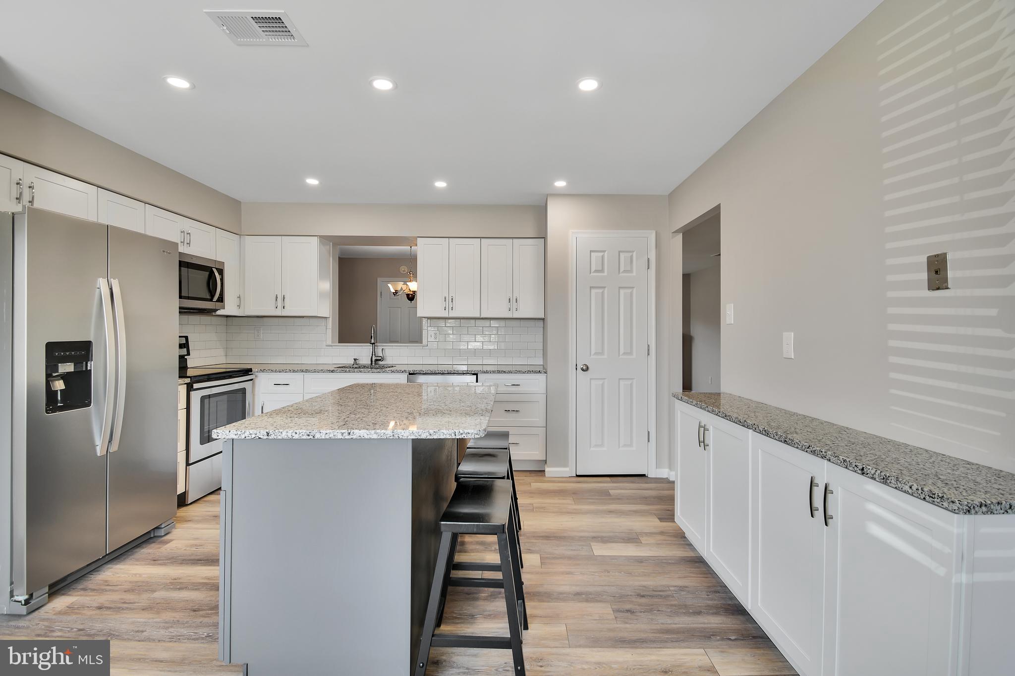 RHONDDA - Residential Lease