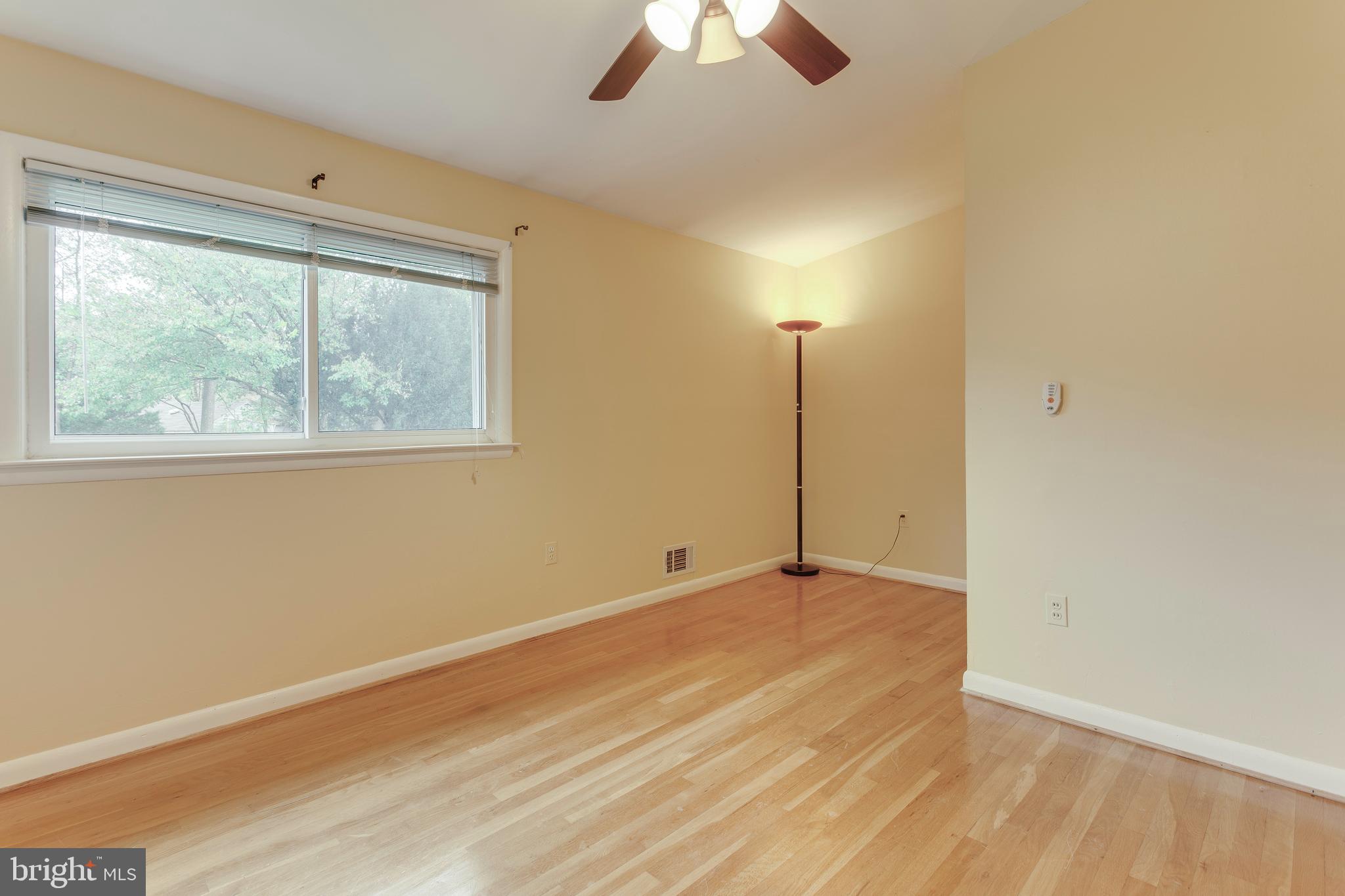 WHEATON WOODS - Residential