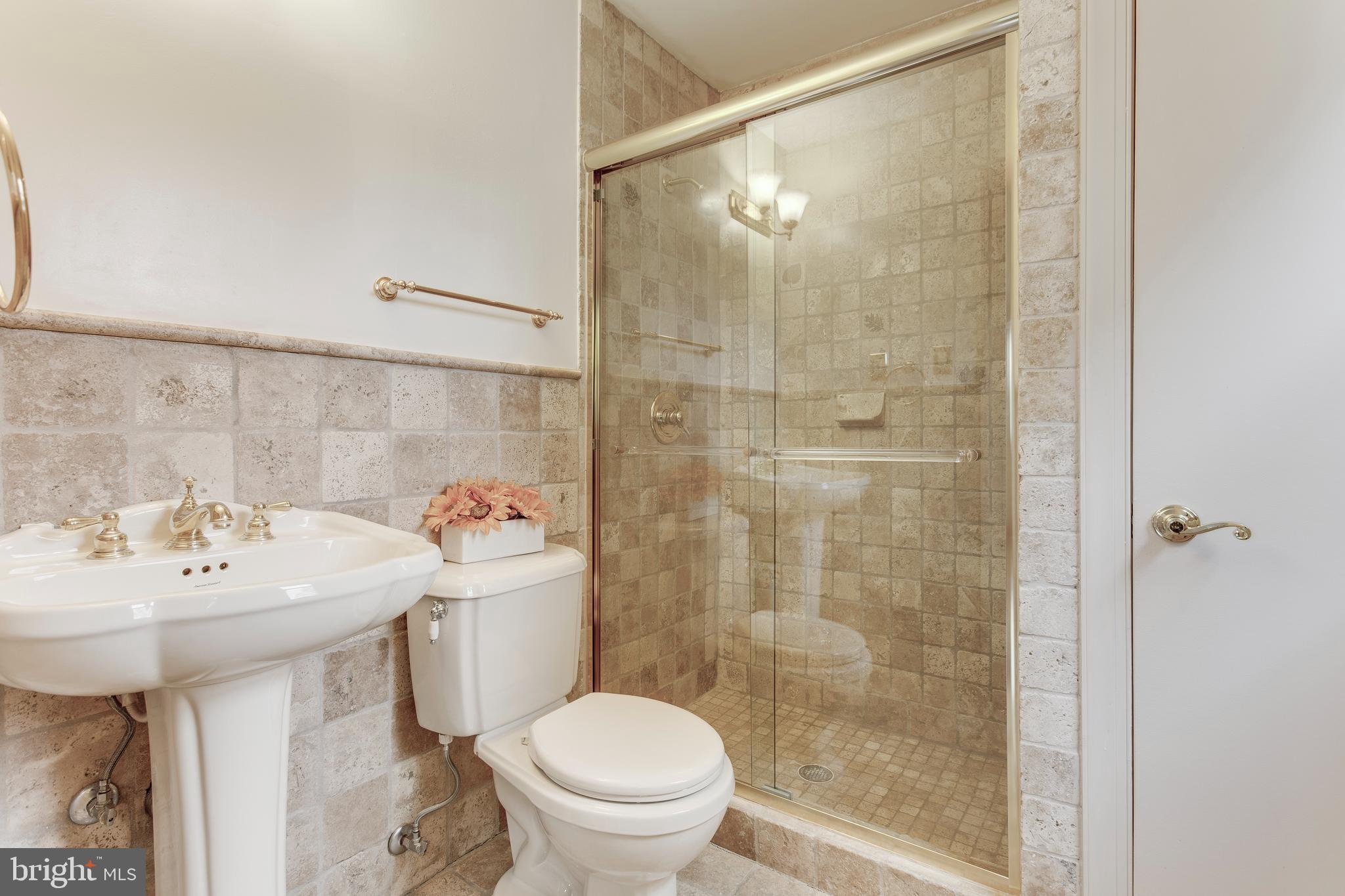 WHEATON WOODS - Residential